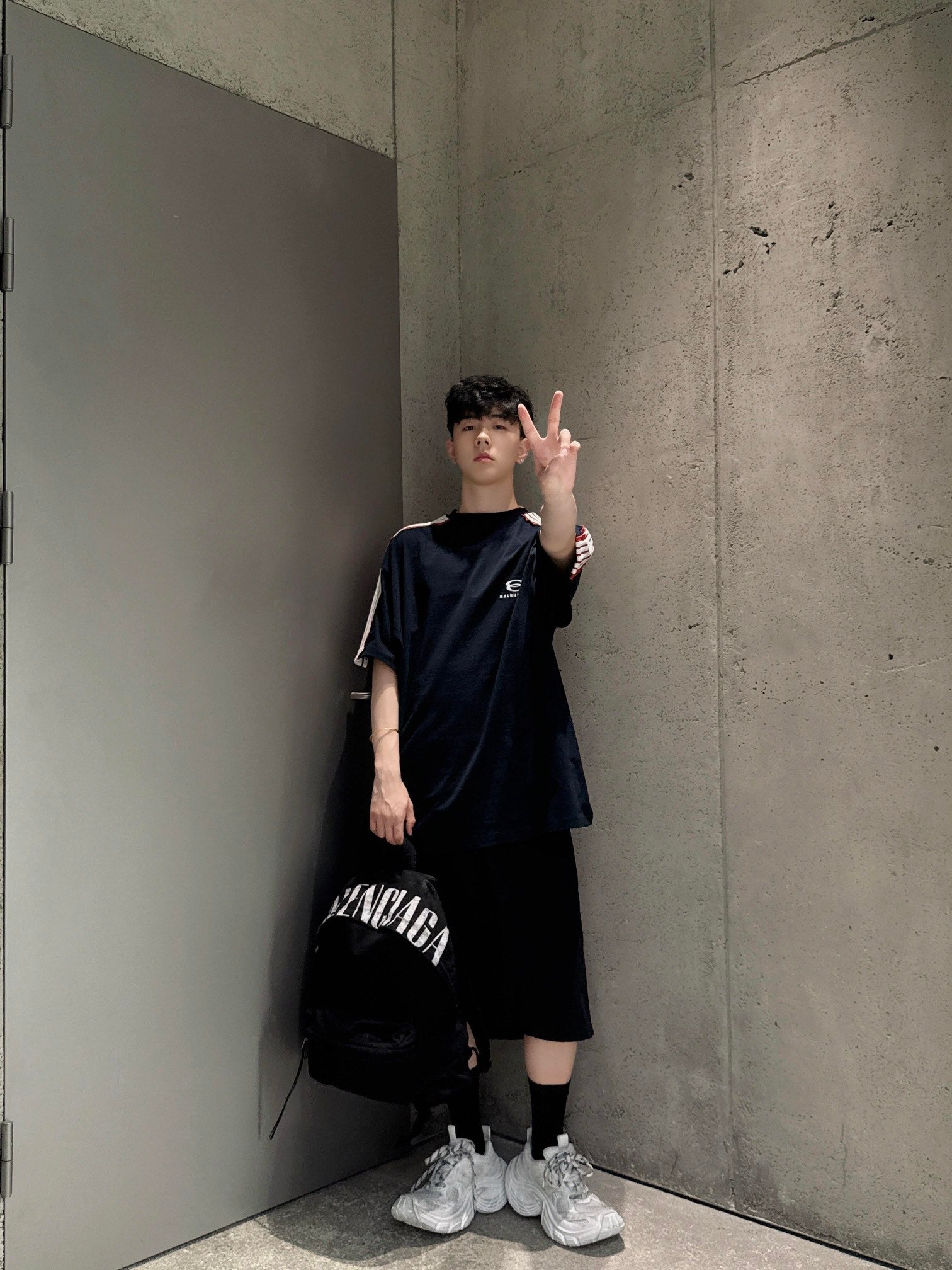 LuxluxHouse Best Quality Clothes Balenciaga