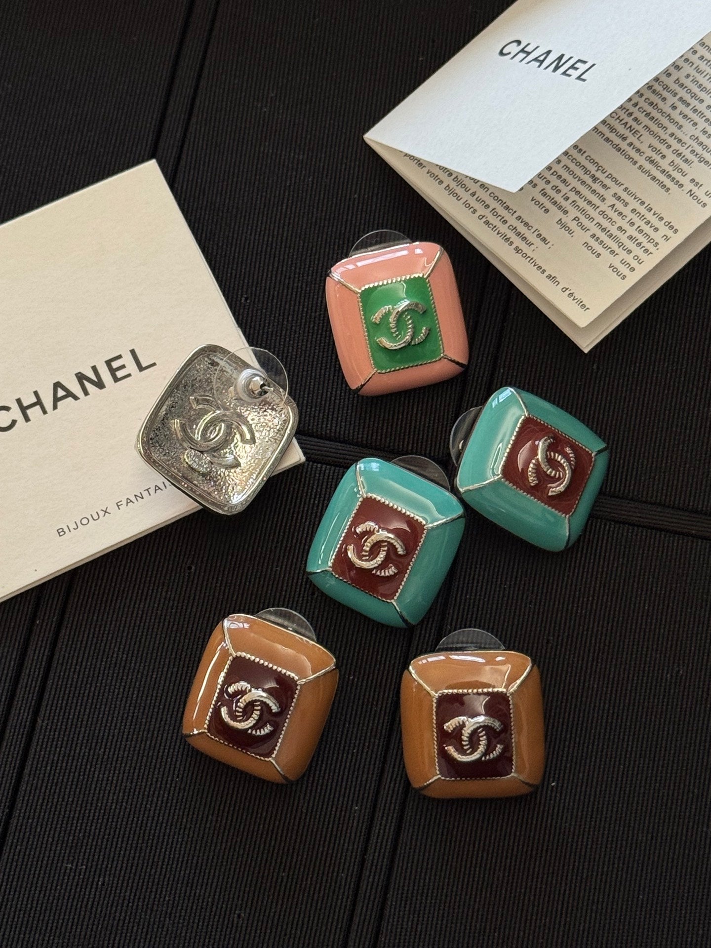 LuxluxHouse Low Price And High Quality Accessories Earrings
