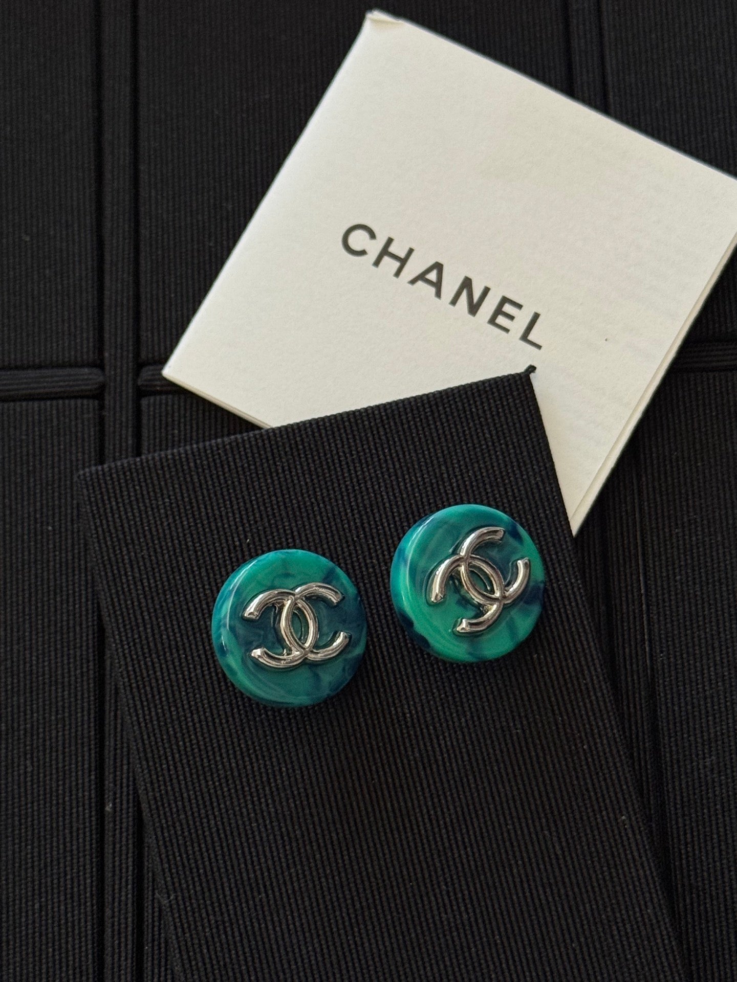 LuxluxHouse Low Price And High Quality Accessories Earrings