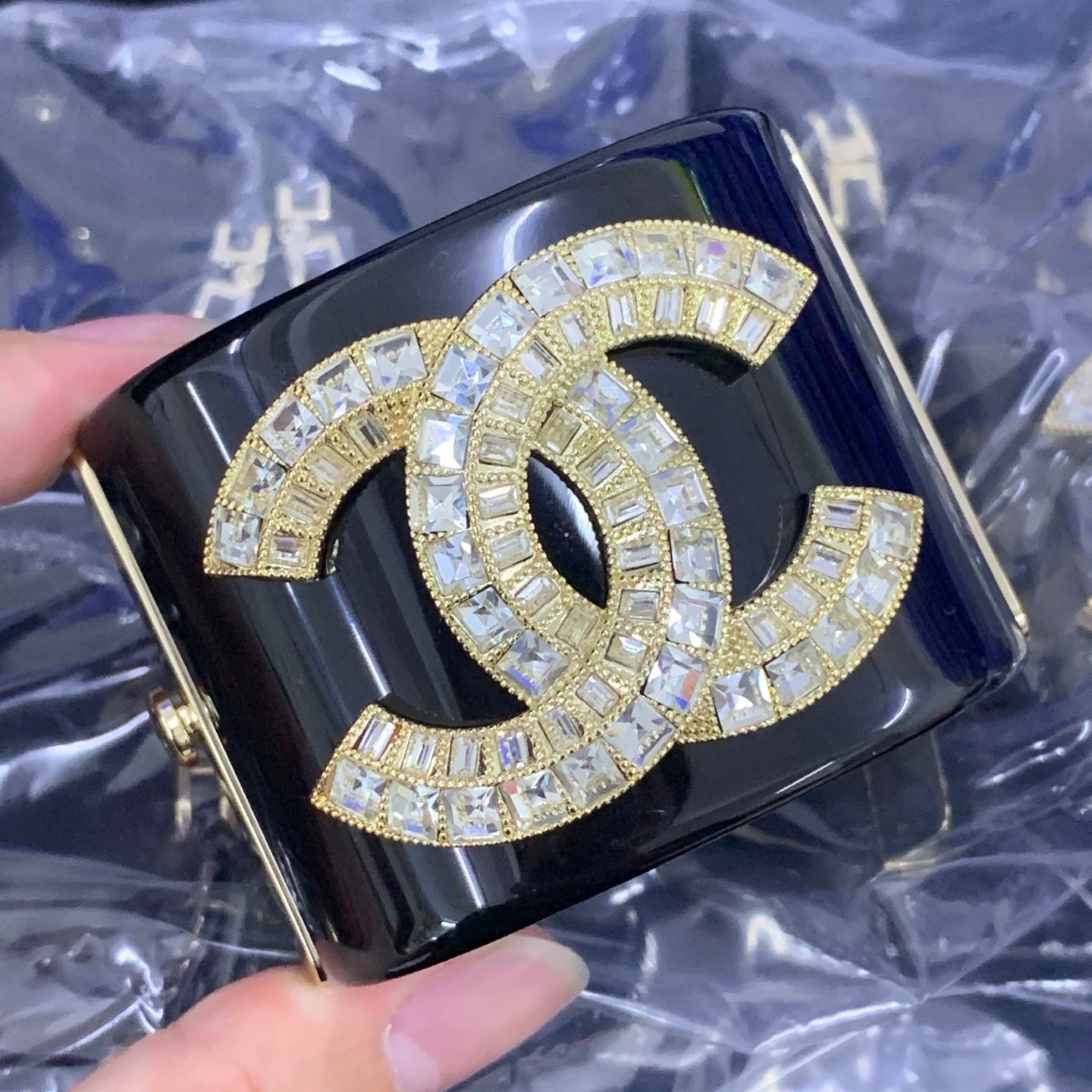 LuxluxHouse Low Price And High Quality Accessories Chanel