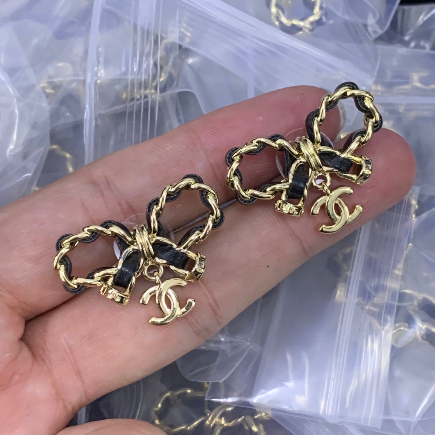 LuxluxHouse Low Price And High Quality Accessories Chanel
