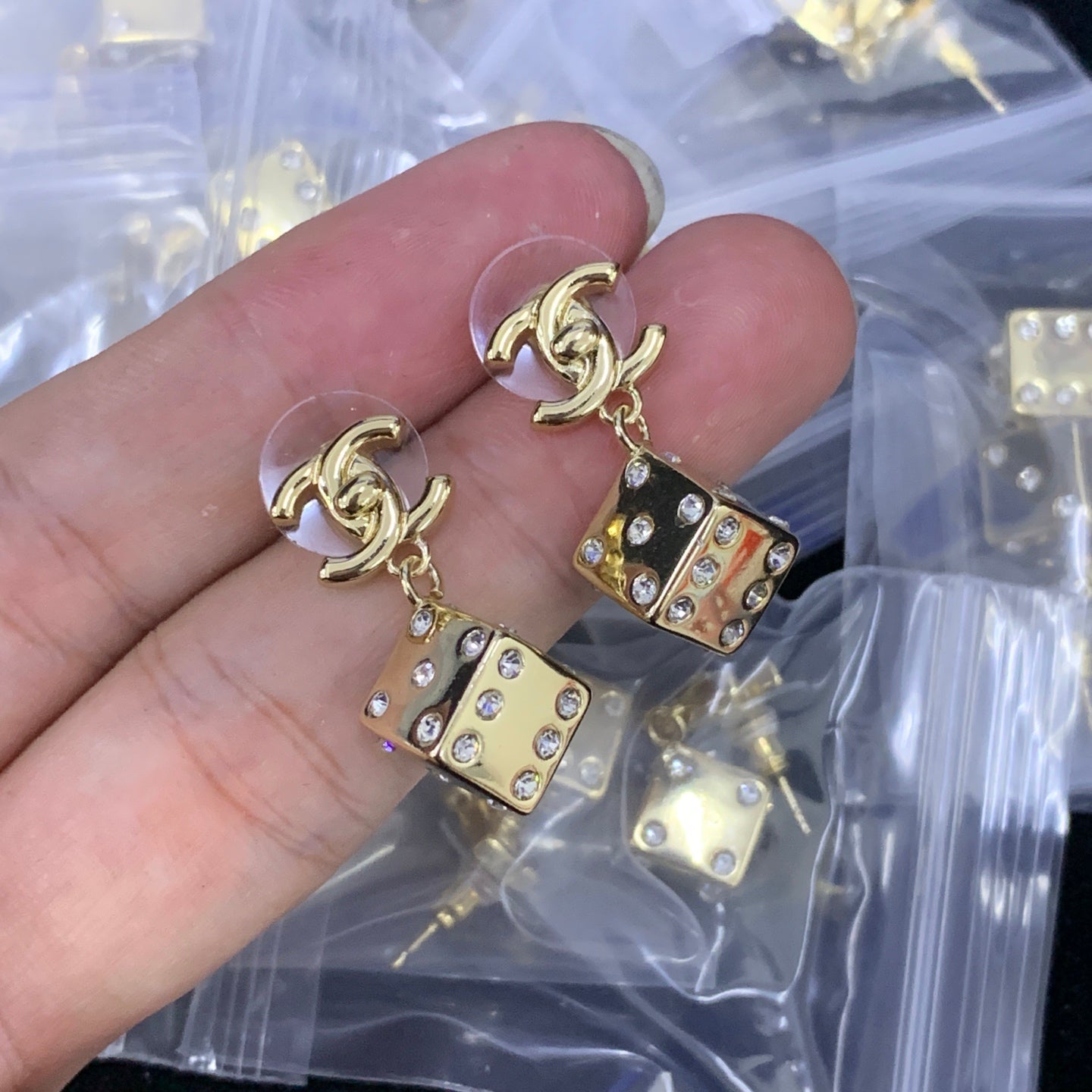 LuxluxHouse Low Price And High Quality Accessories Chanel