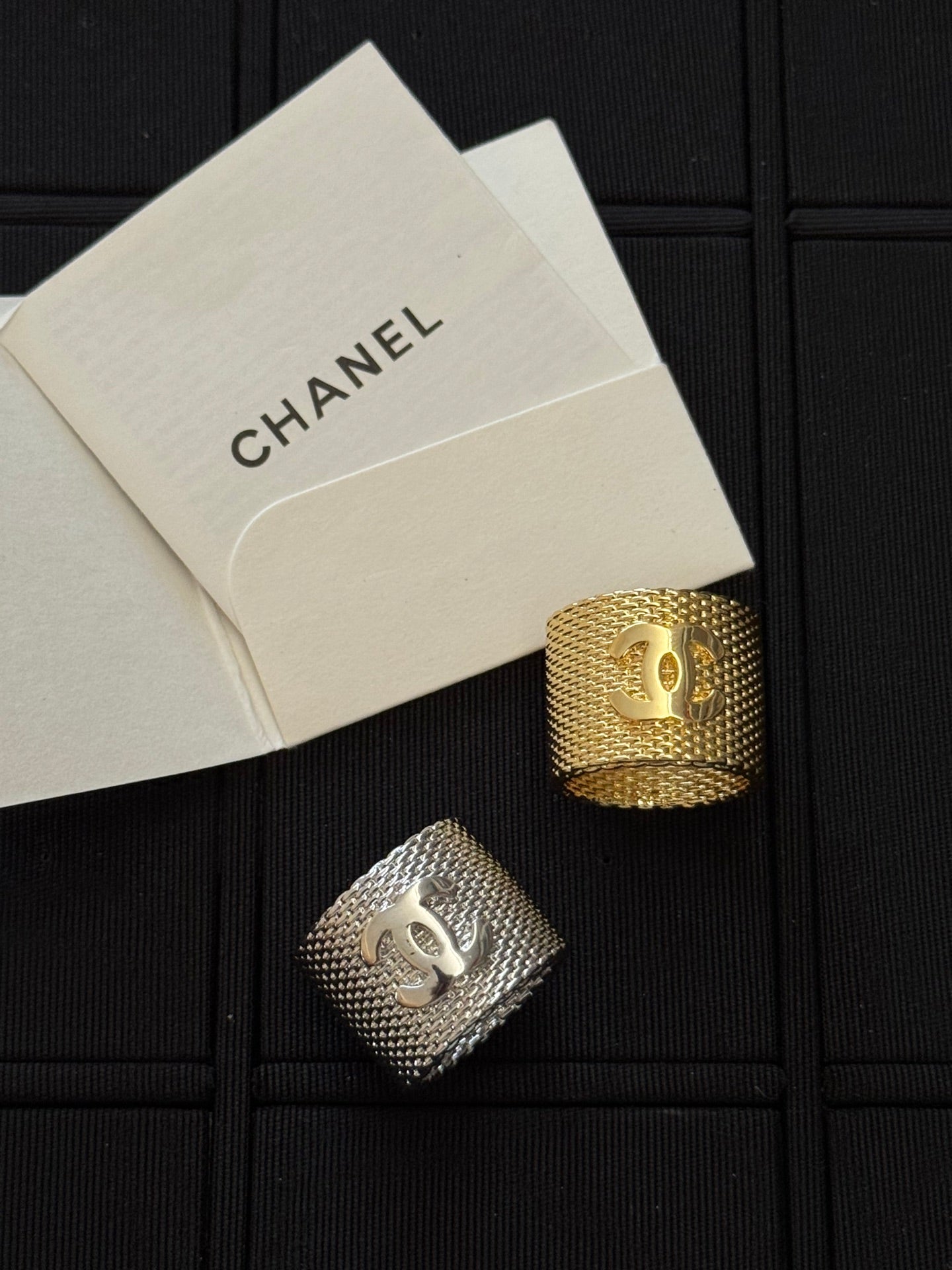 LuxluxHouse Low Price And High Quality Accessories Chanel
