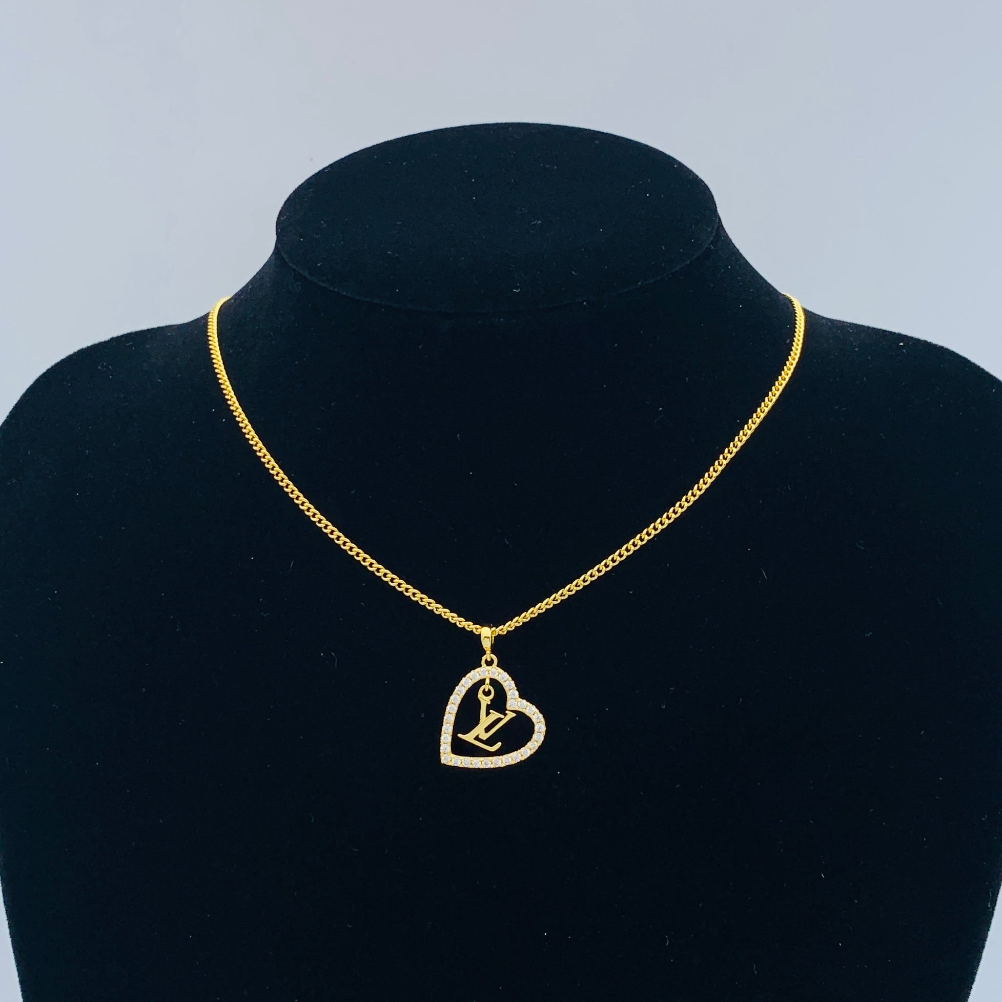 LuxluxHouse Low Price And High Quality Accessories Louis Vuitton
