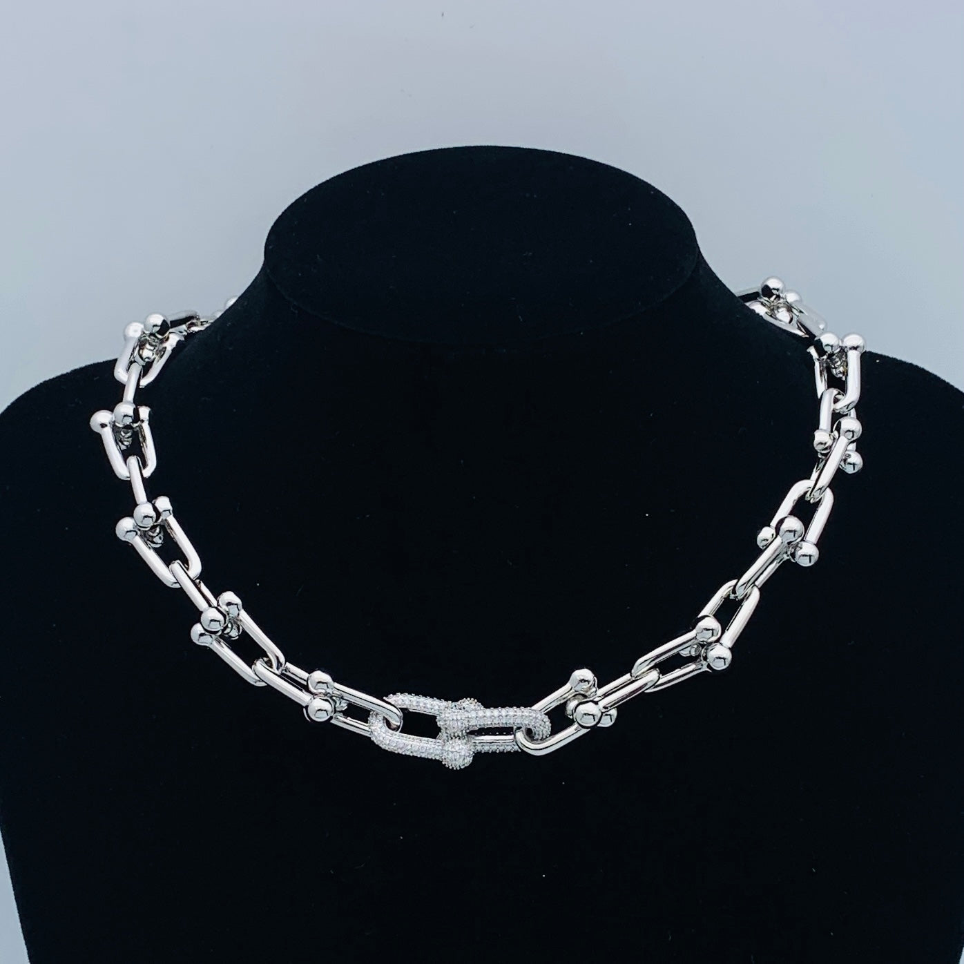 LuxluxHouse Low Price And High Quality Accessories Tiffany