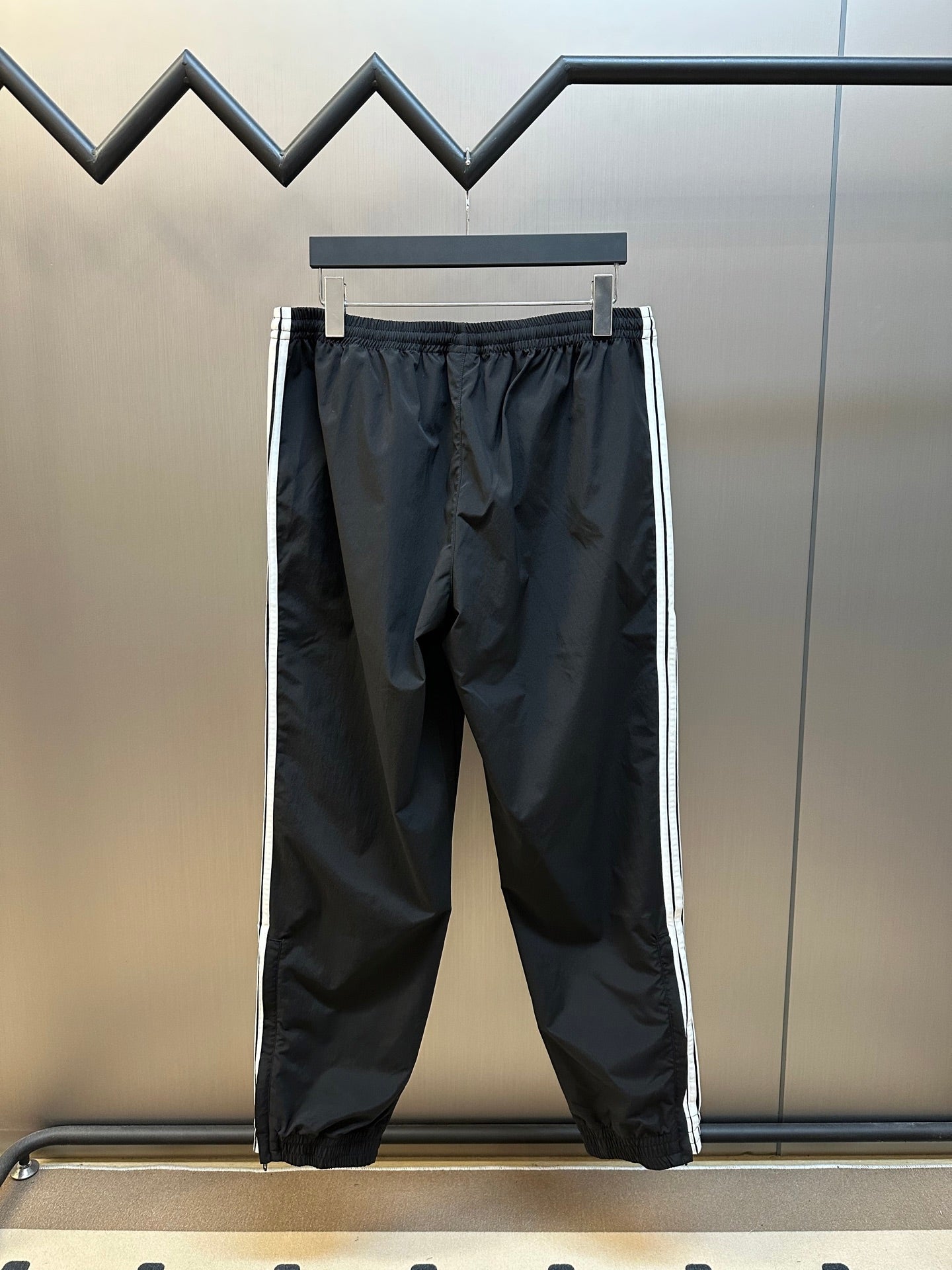 LuxluxHouse Best Quality Clothes Balenciaga Pants