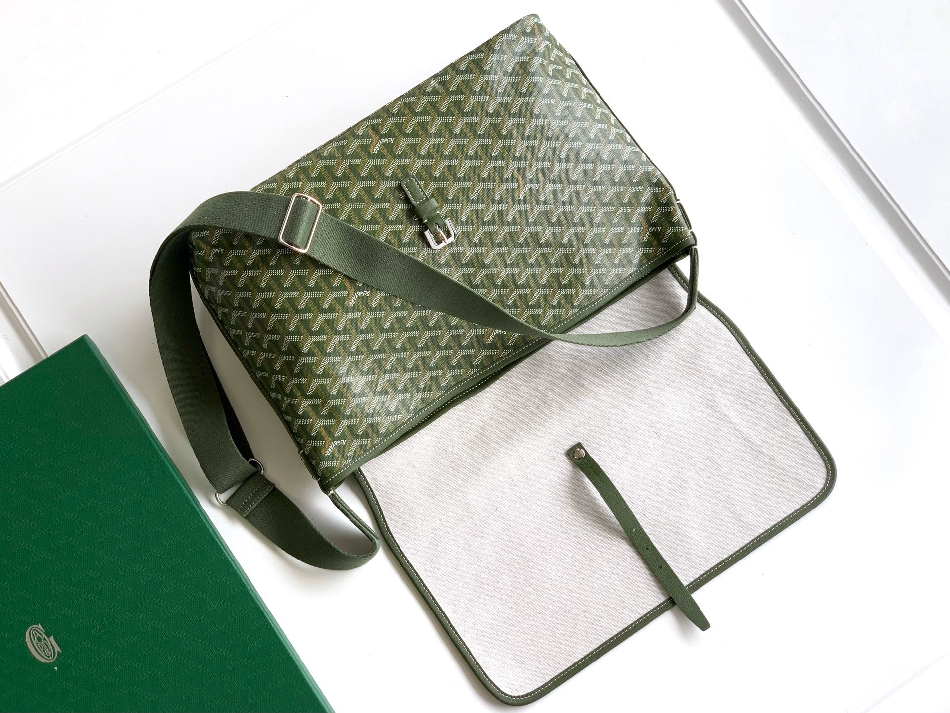LuxluxHouse Best Quality Bags Goyard