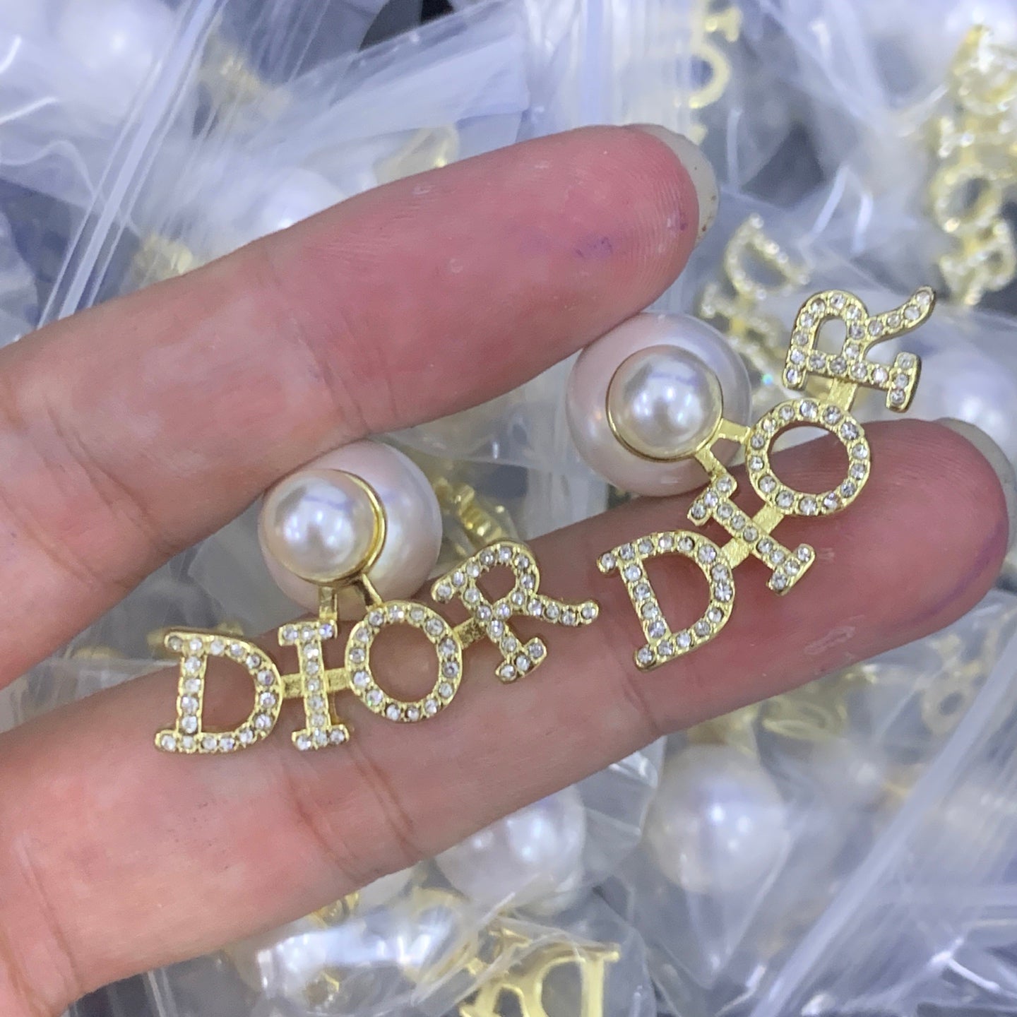 LuxluxHouse Low Price And High Quality Accessories Dior