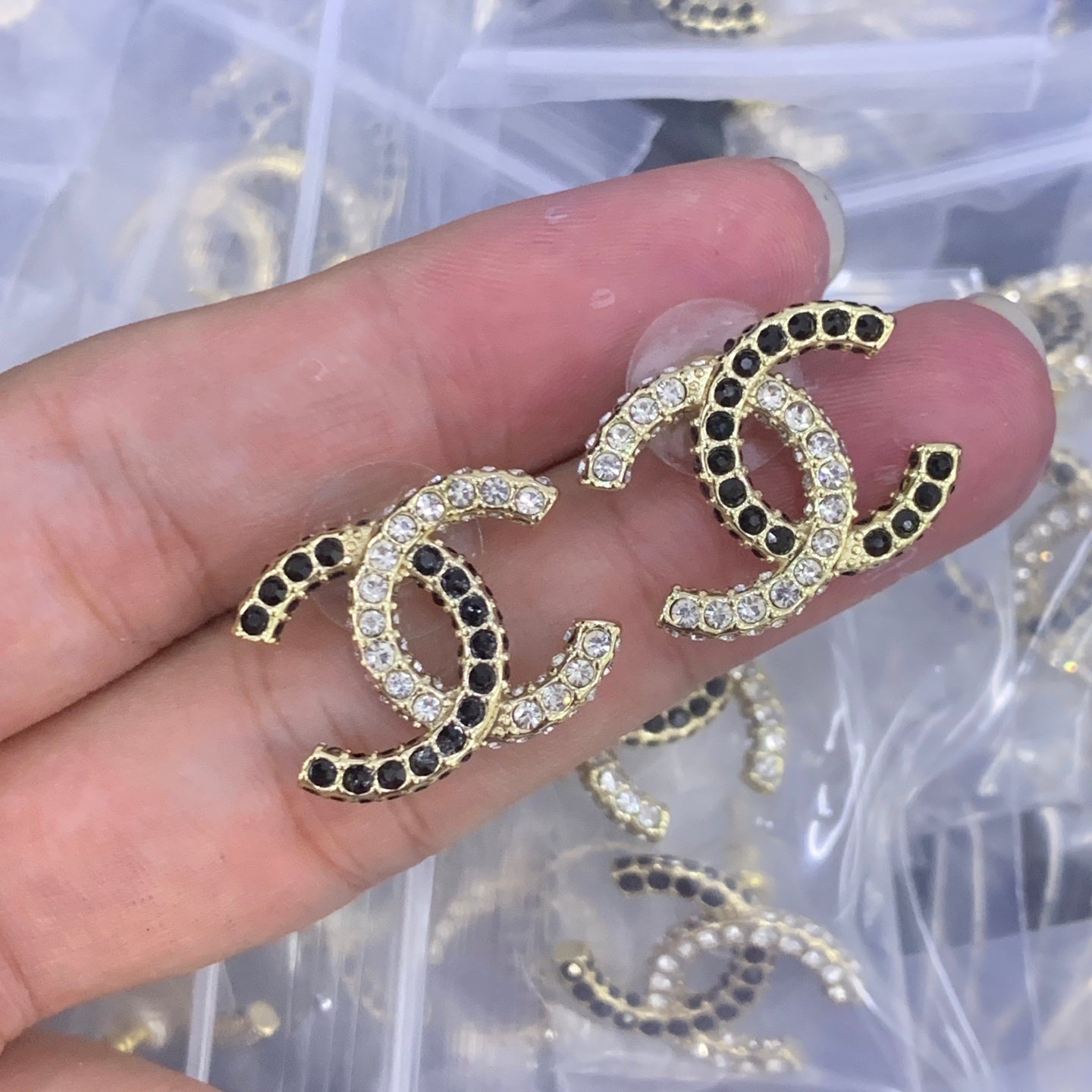 LuxluxHouse Low Price And High Quality Accessories Chanel