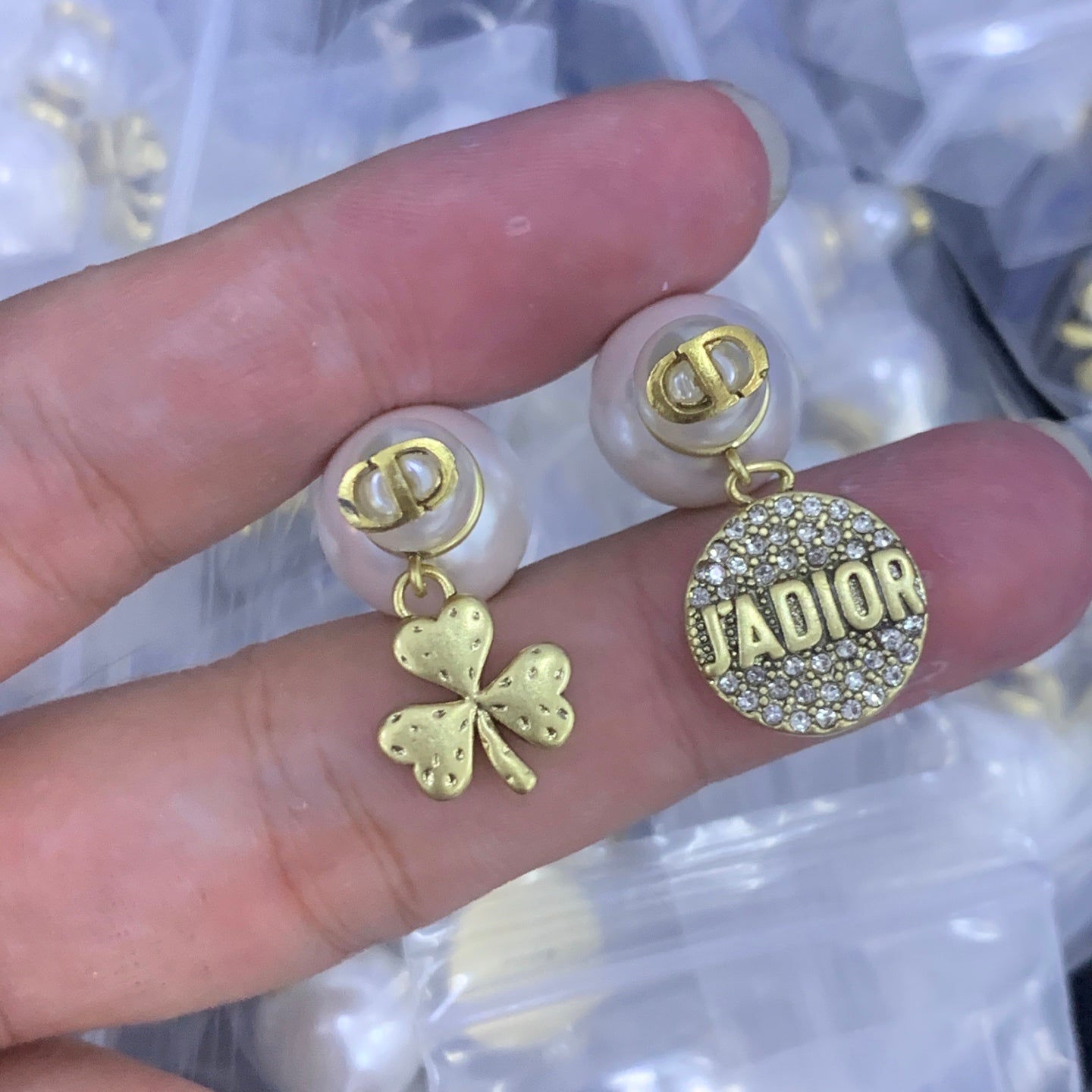 LuxluxHouse Low Price And High Quality Accessories Dior
