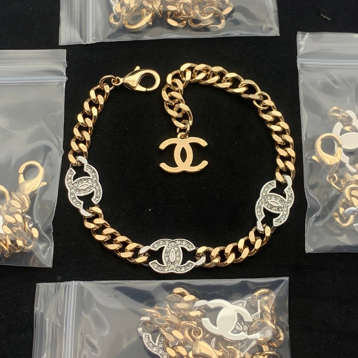 LuxluxHouse Low Price And High Quality Accessories Chanel