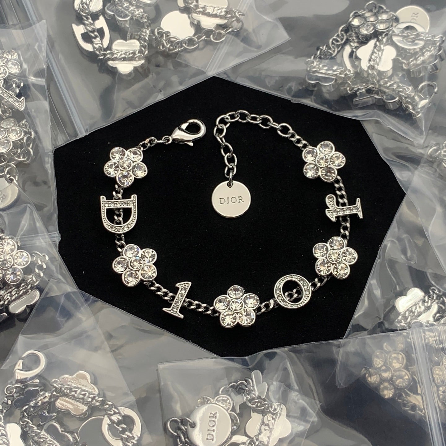 LuxluxHouse Low Price And High Quality Accessories Dior
