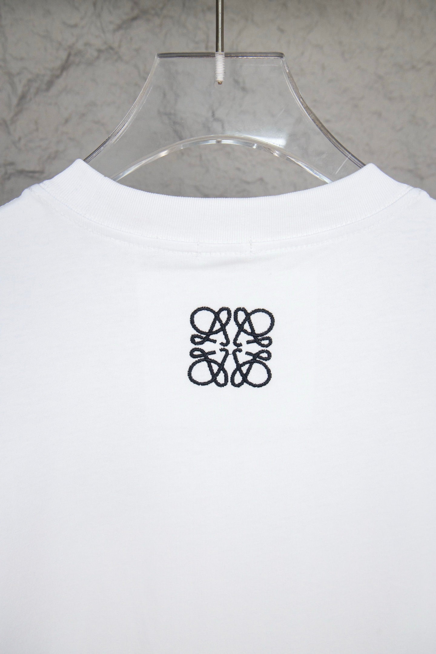 LuxluxHouse Best Quality Clothes T-shirt Loewe