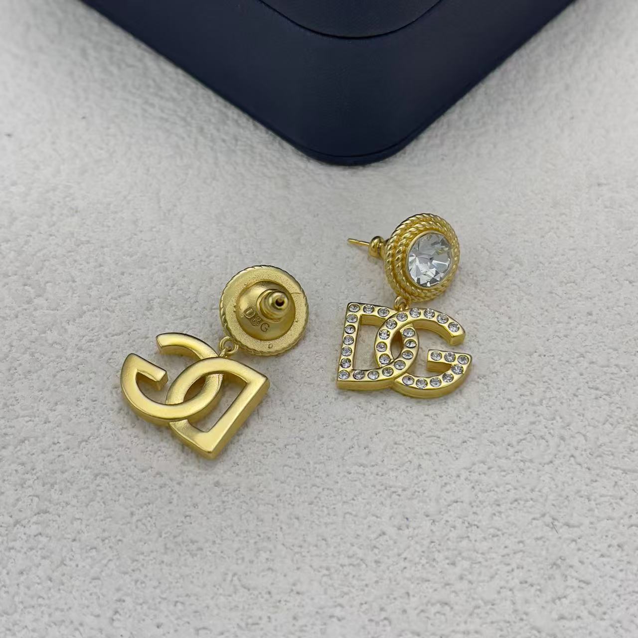 LuxluxHouse Low Price And High Quality Accessories Dolce & Gabbana