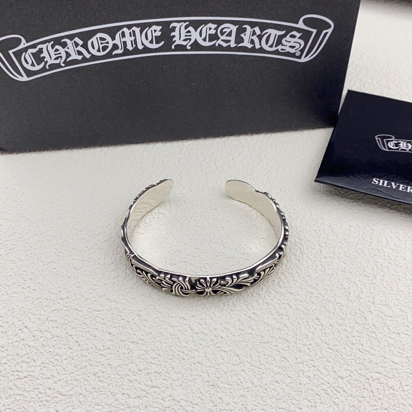 LuxluxHouse Low Price And High Quality Accessories Chrome Hearts