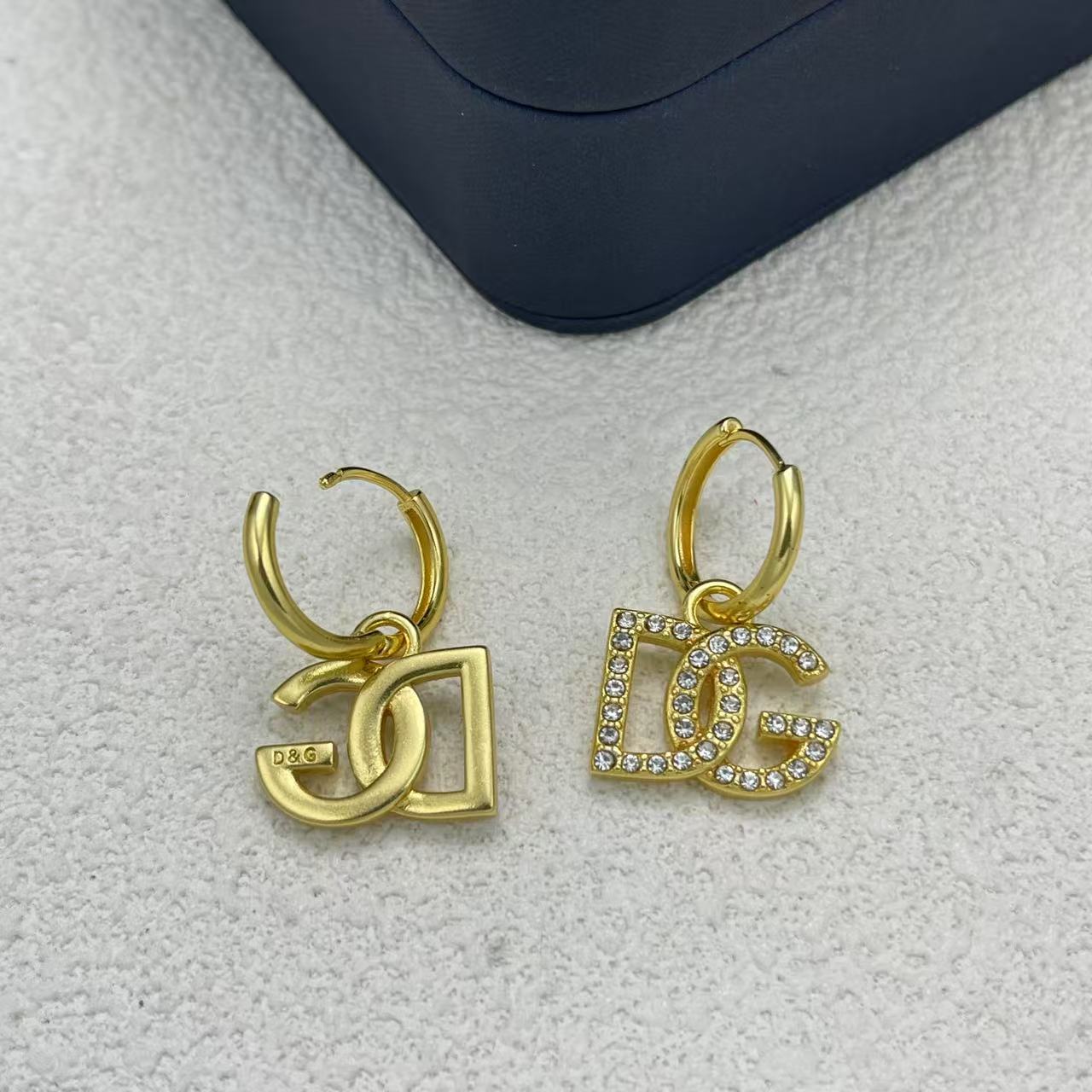 LuxluxHouse Low Price And High Quality Accessories Dolce & Gabbana