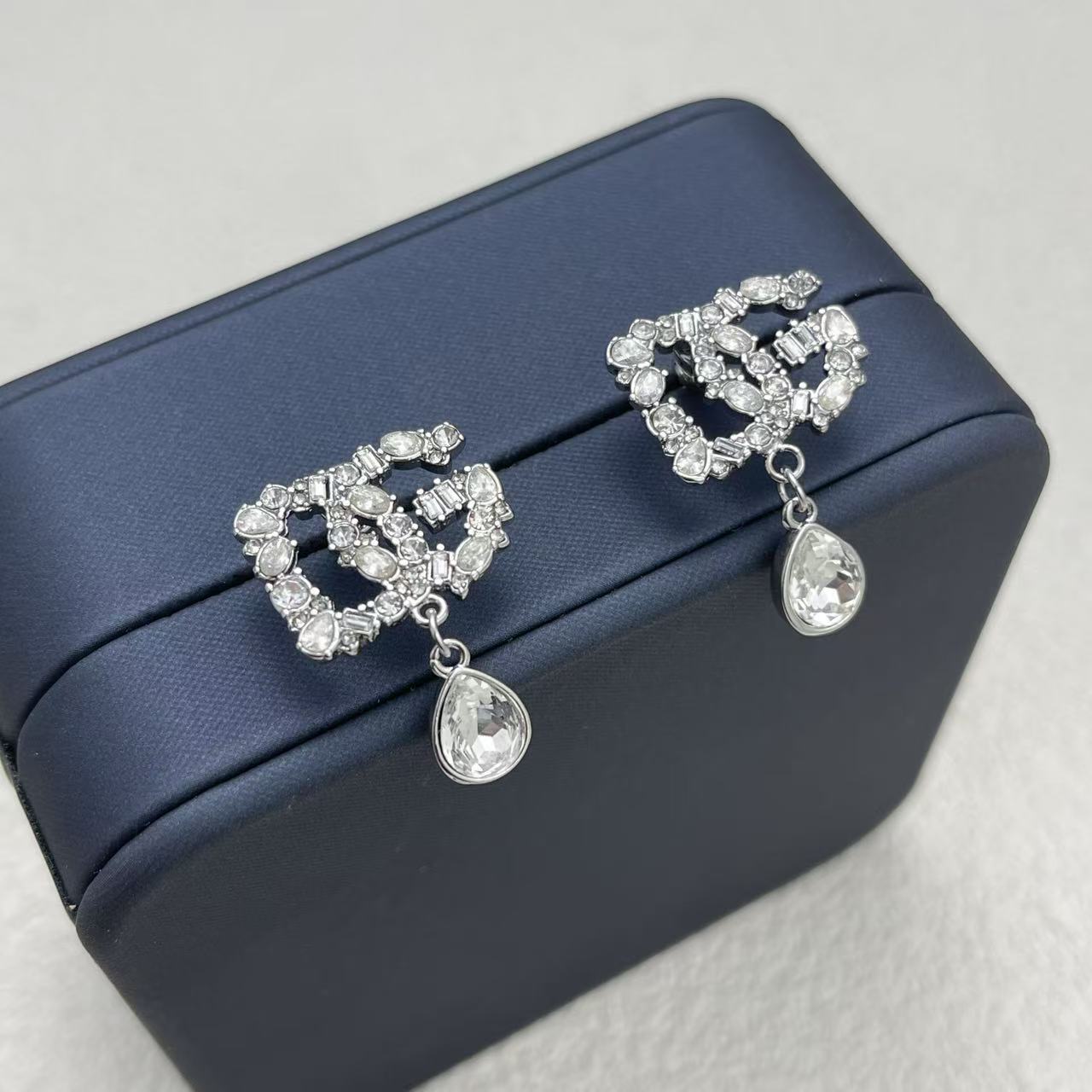 LuxluxHouse Low Price And High Quality Accessories Dolce & Gabbana