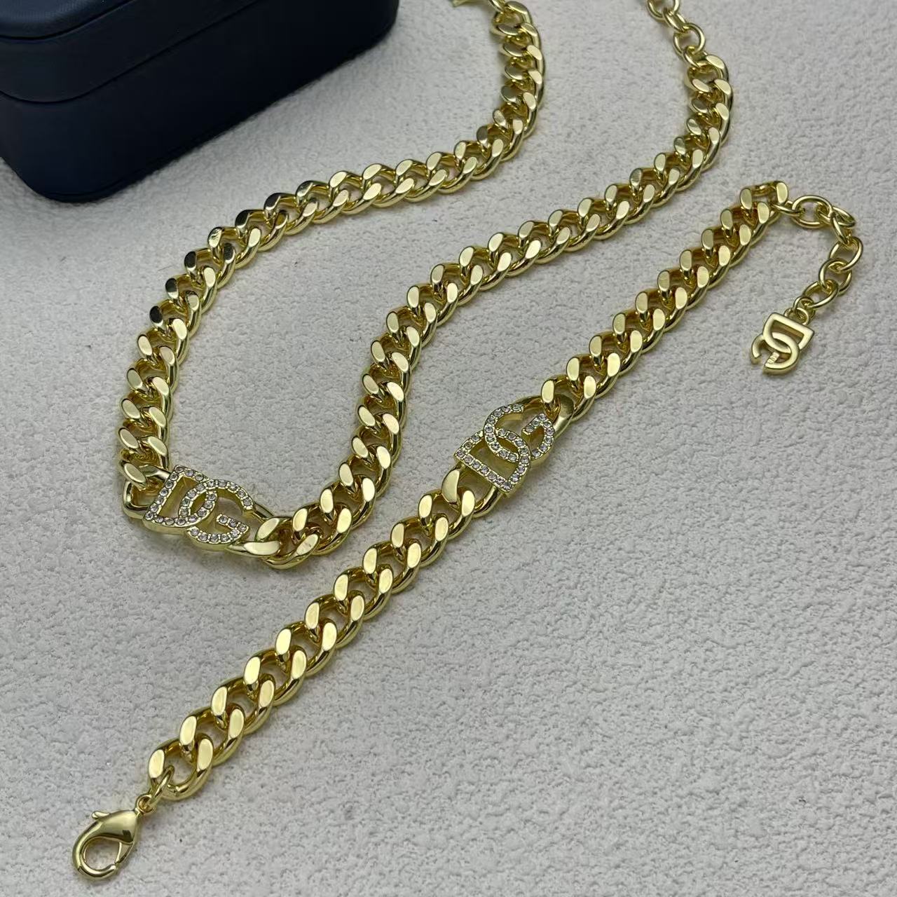 LuxluxHouse Low Price And High Quality Accessories Dolce & Gabbana