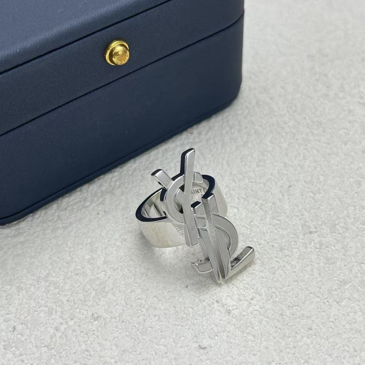 LuxluxHouse Low Price And High Quality Accessories YSL