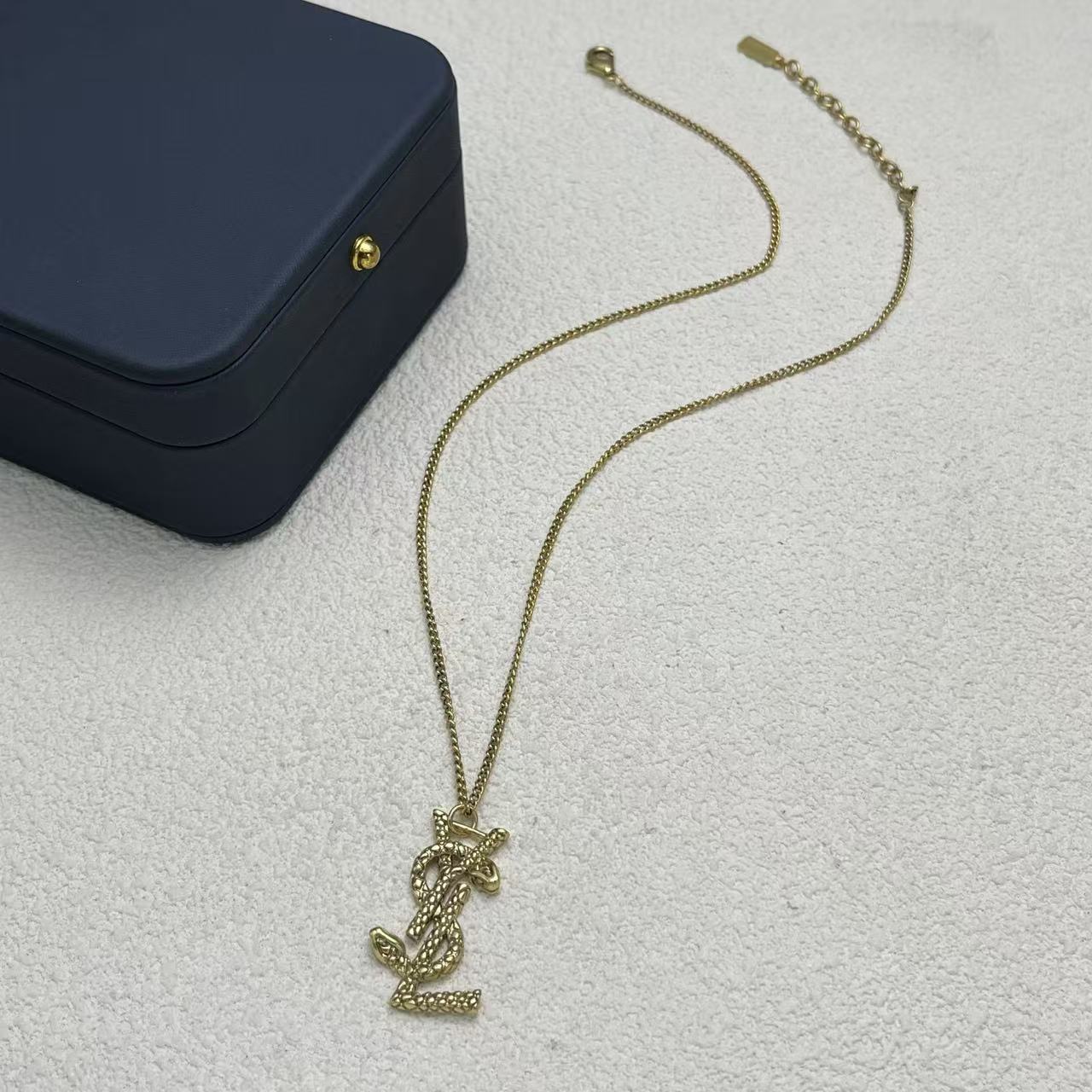 LuxluxHouse Low Price And High Quality Accessories YSL
