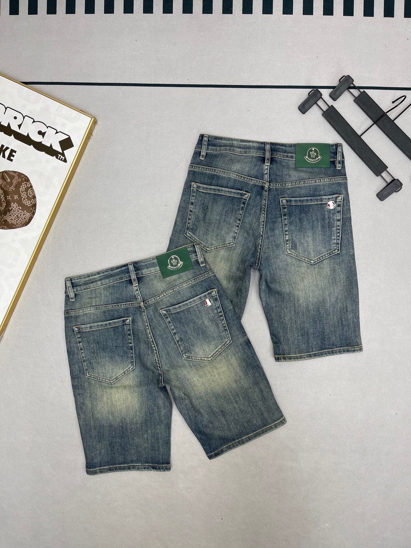 LuxluxHouse Best Quality Clothes Pants Moncler