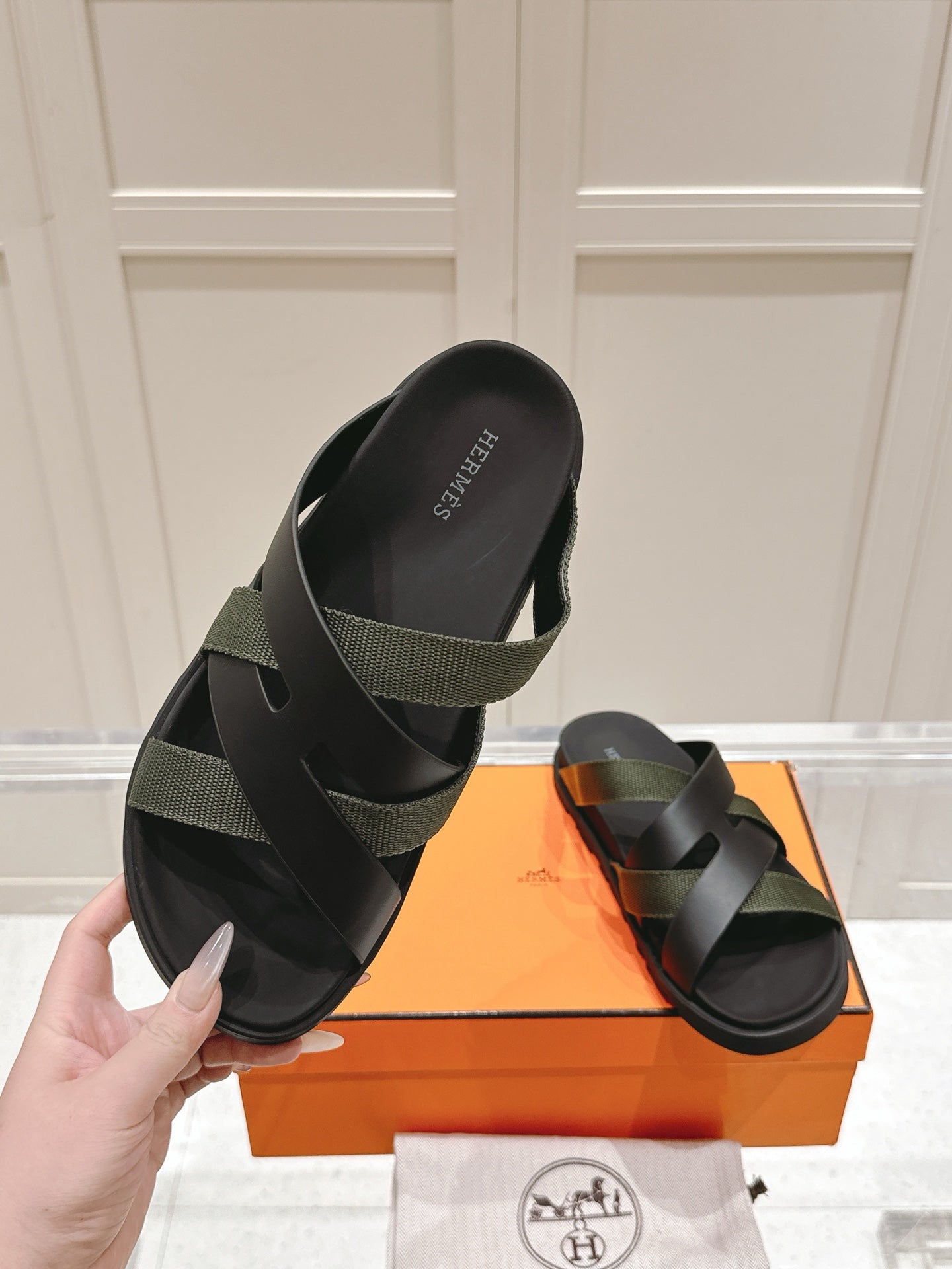 LuxluxHouse Best Quality Women Shoes Hermes