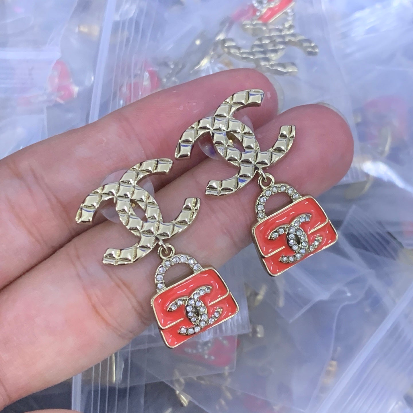 LuxluxHouse Low Price And High Quality Accessories Chanel