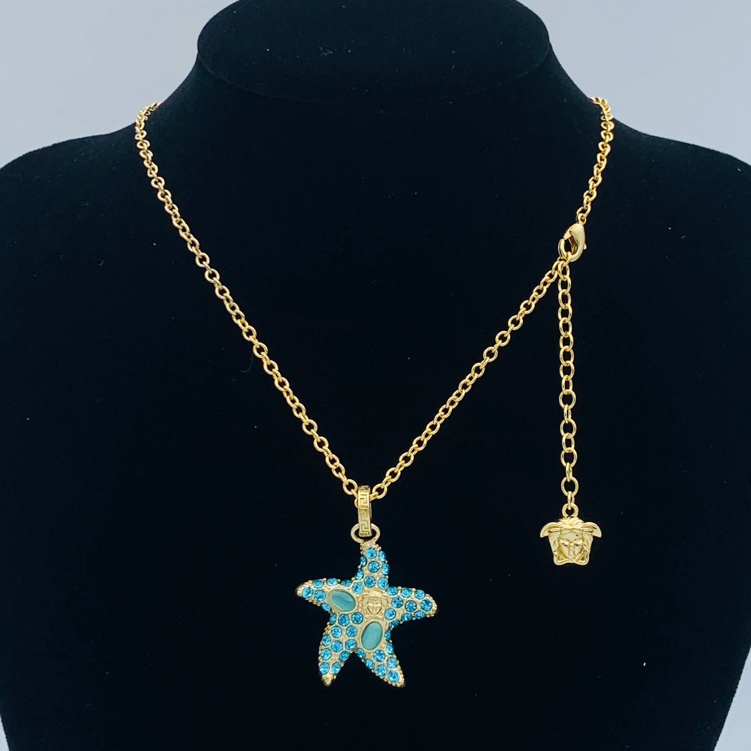 LuxluxHouse Low Price And High Quality Accessories Versace