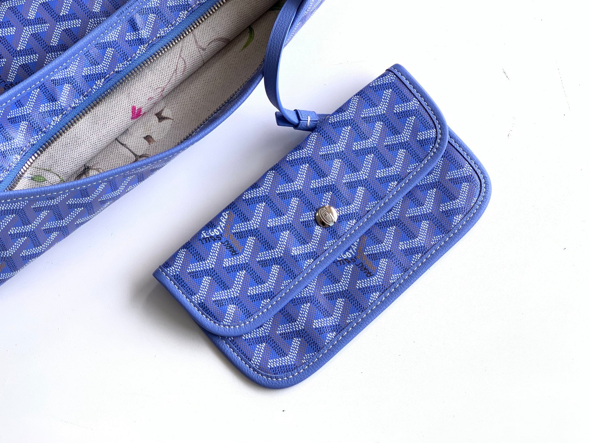 LuxluxHouse Best Quality Bags Goyard