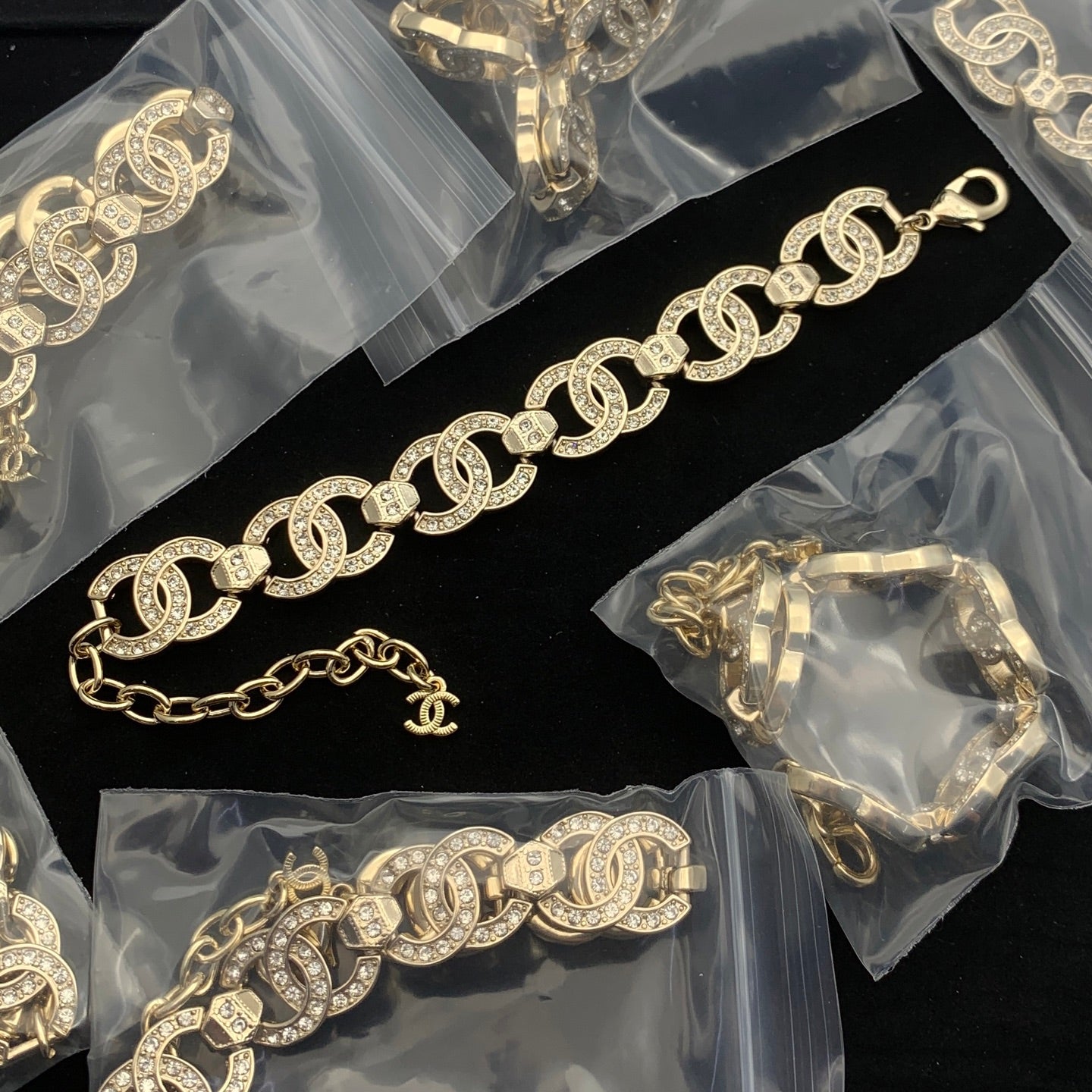 LuxluxHouse Low Price And High Quality Accessories Chanel