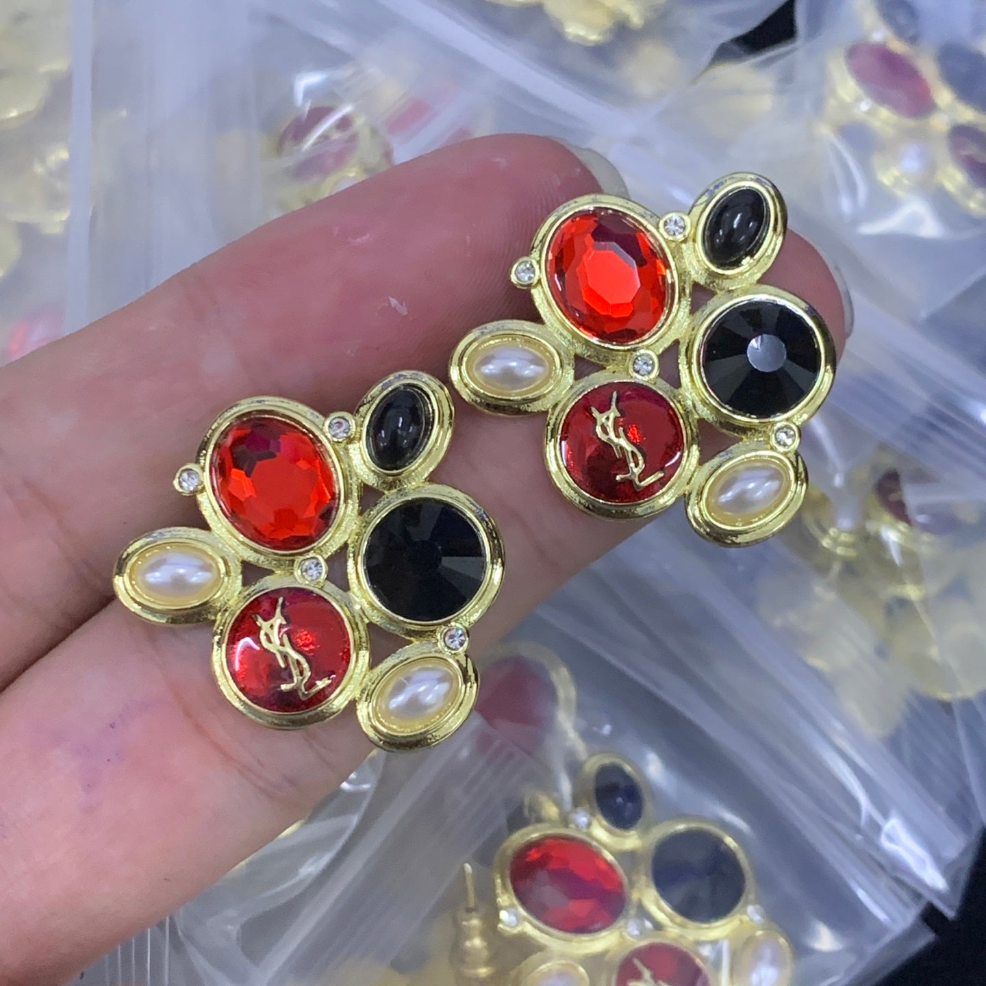 LuxluxHouse Low Price And High Quality Accessories YSL