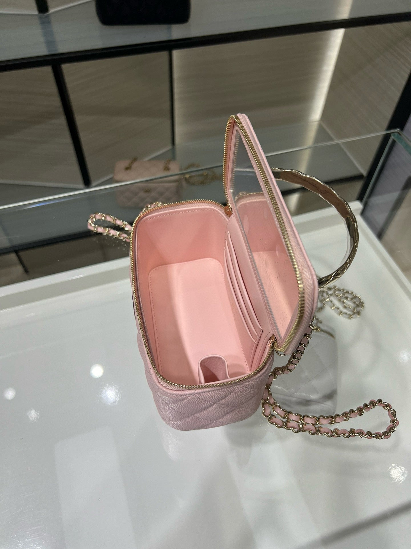 LuxluxHouse Best Quality Bags Chanel Women