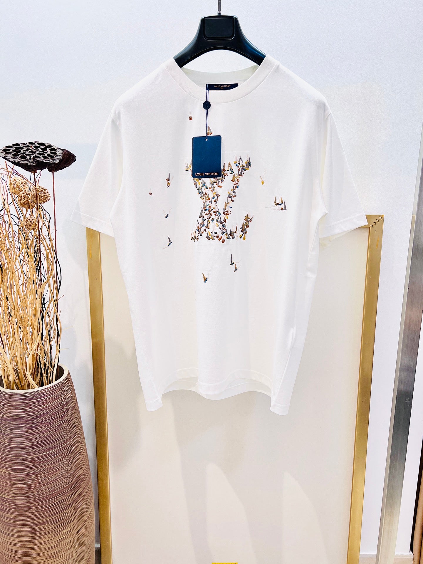 LuxluxHouse Best Quality Clothes T-shirt Louis Vuitton