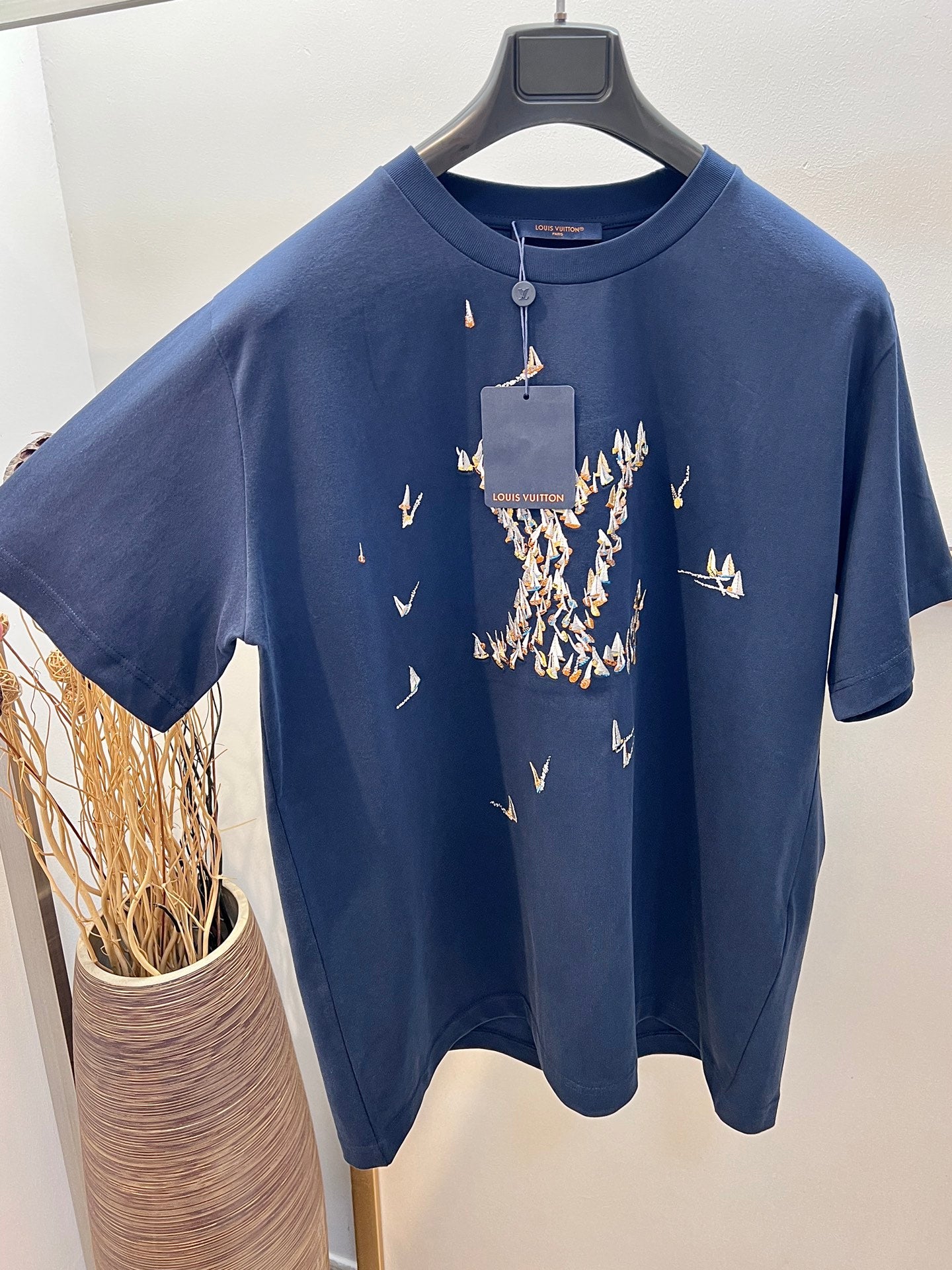 LuxluxHouse Best Quality Clothes T-shirt Louis Vuitton