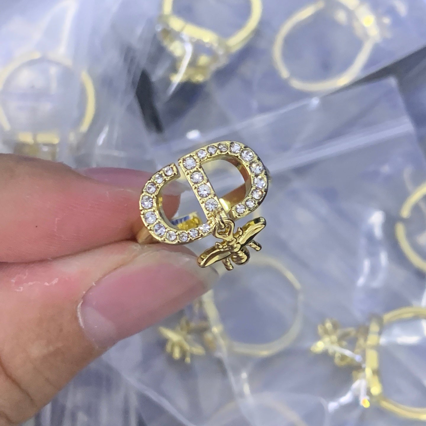 LuxluxHouse Low Price And High Quality Accessories Dior