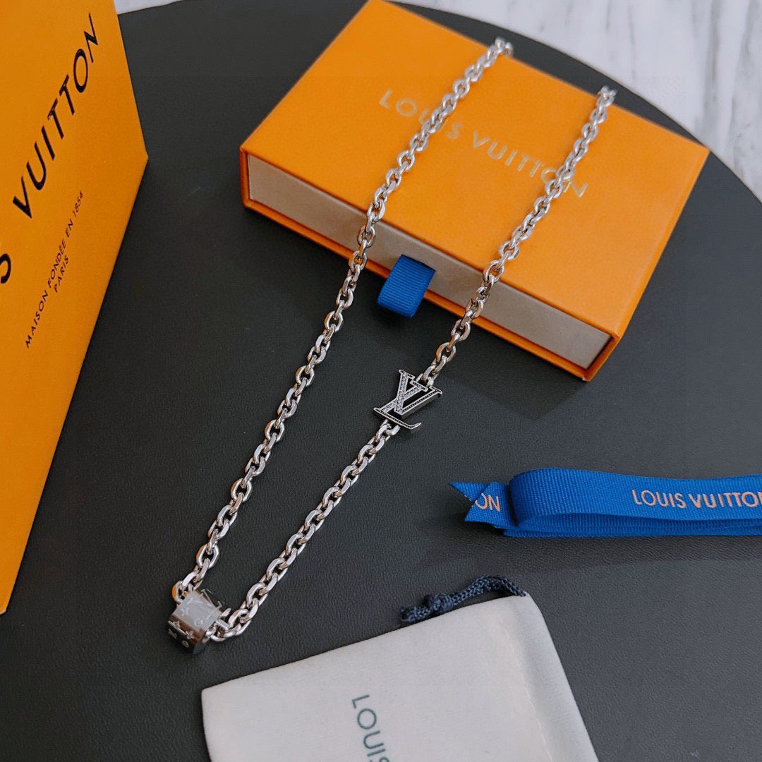 LuxluxHouse Best Quality Accessories Necklace Louis Vuitton