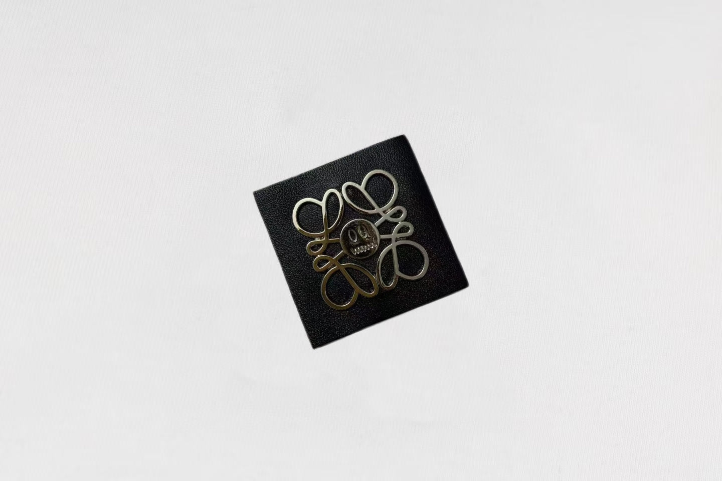 LuxluxHouse Best Quality Clothes T-shirt Loewe