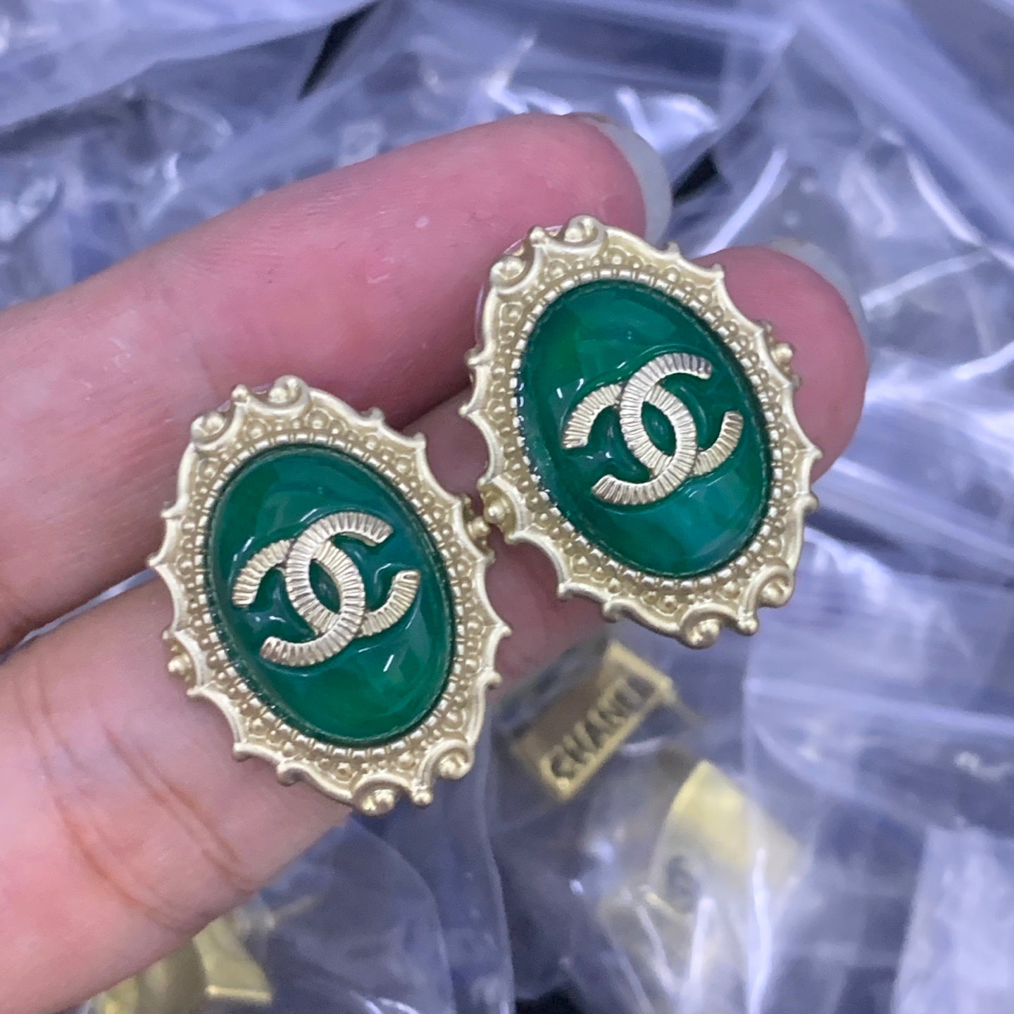 LuxluxHouse Low Price And High Quality Accessories Chanel