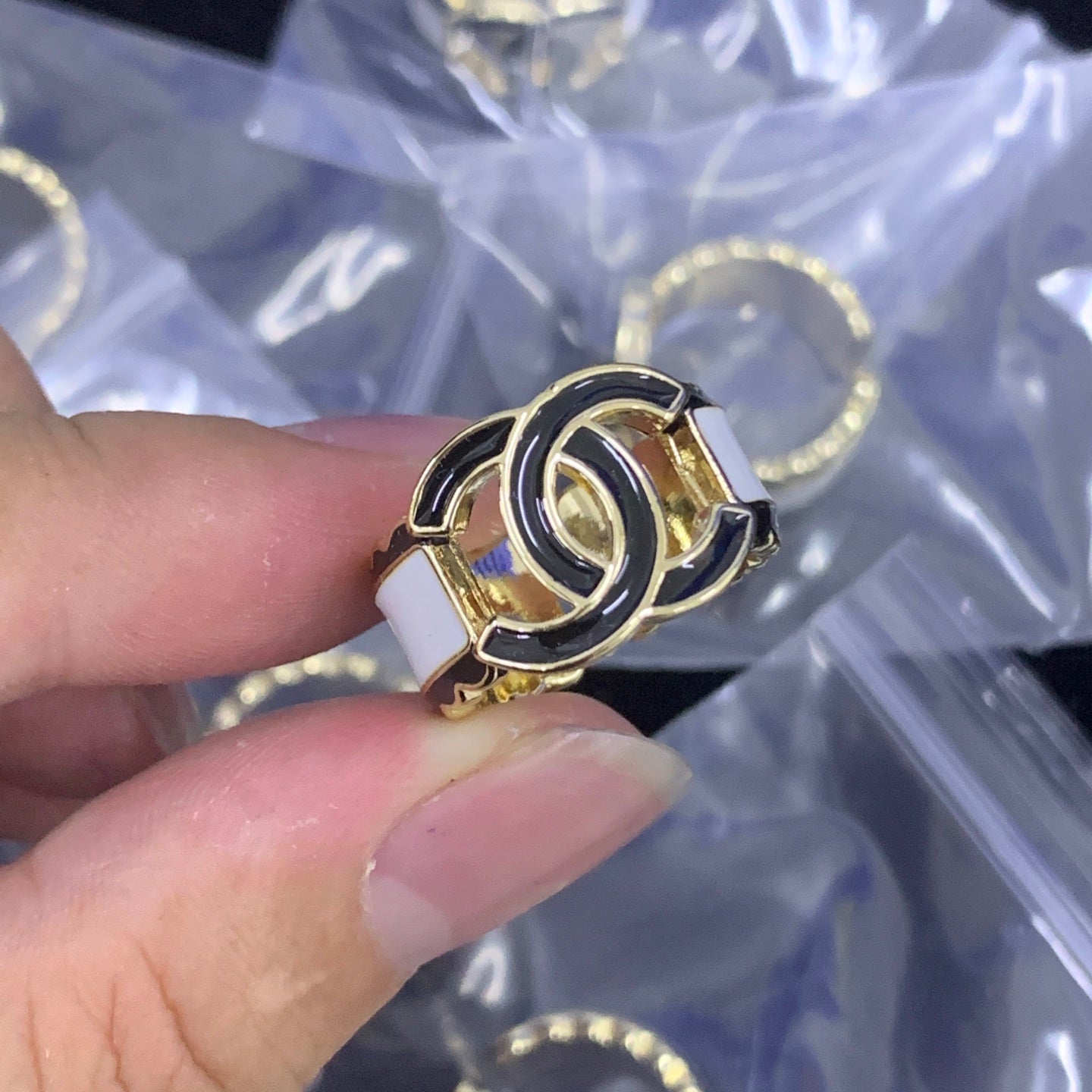 LuxluxHouse Low Price And High Quality Accessories Chanel