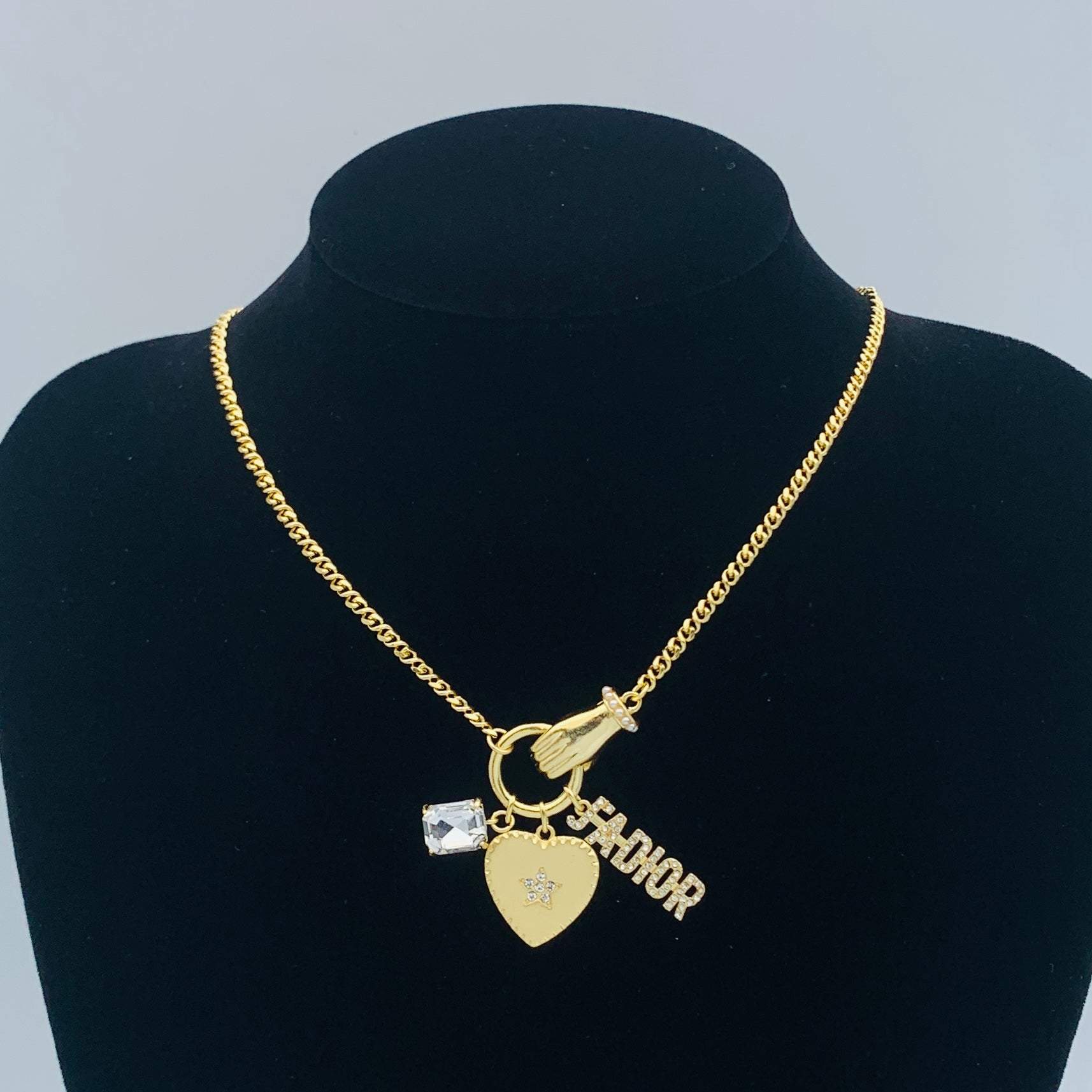 LuxluxHouse Low Price And High Quality Accessories Dior