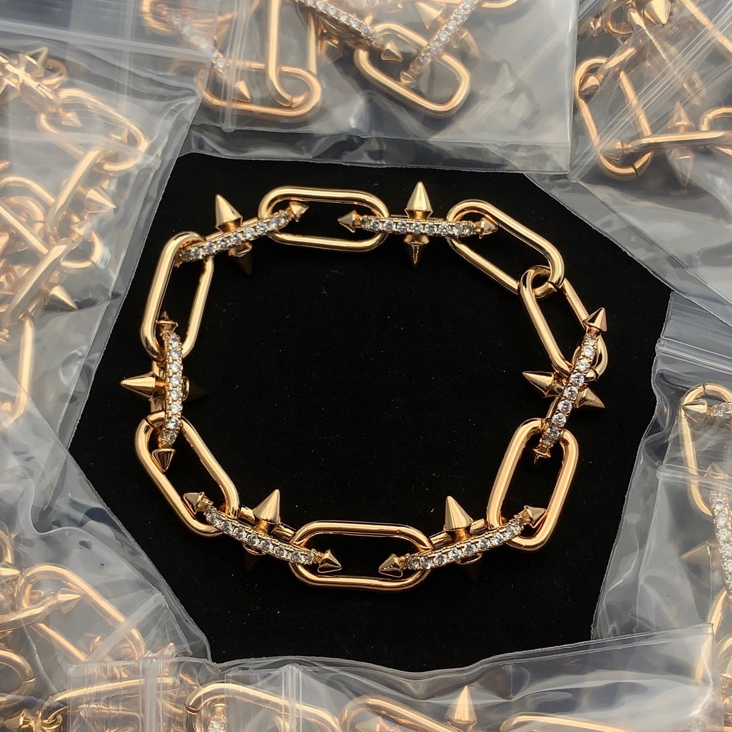 LuxluxHouse Low Price And High Quality Accessories Tiffany