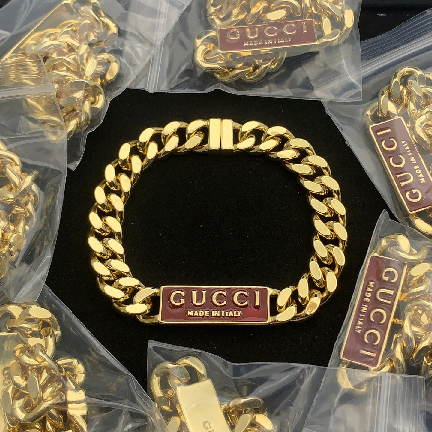 LuxluxHouse Low Price And High Quality Accessories Gucci