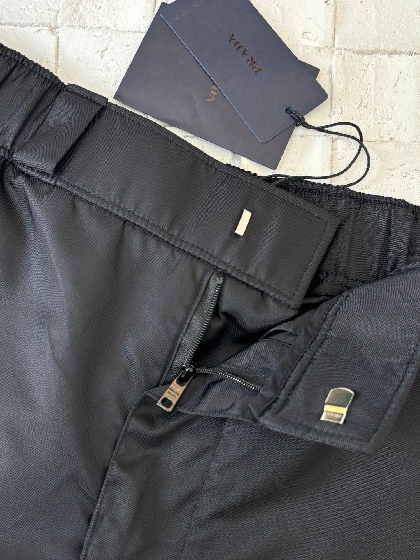 LuxluxHouse Best Quality Clothes Pants Prada