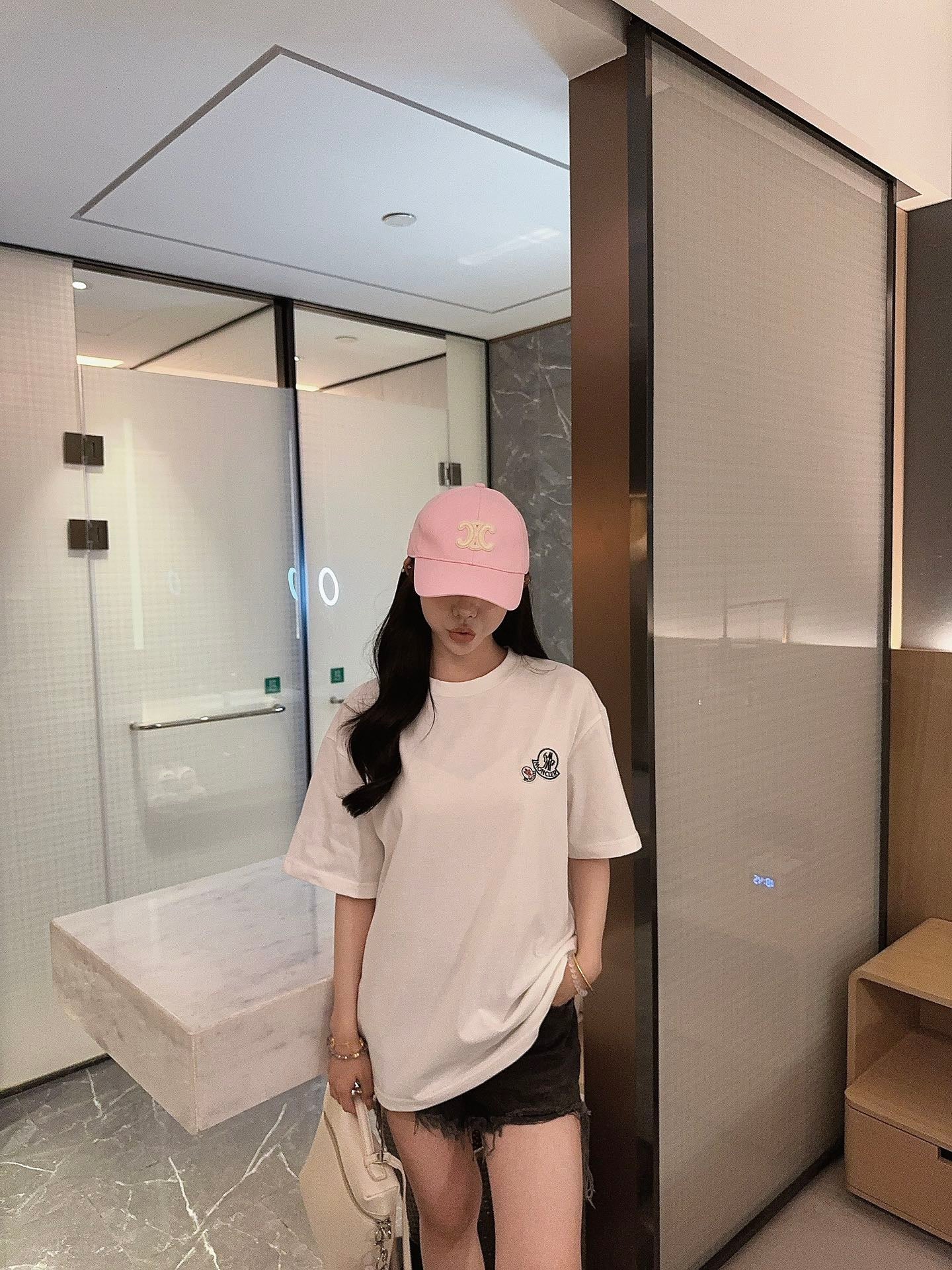 LuxluxHouse Best Quality Clothes T-shirt Moncler
