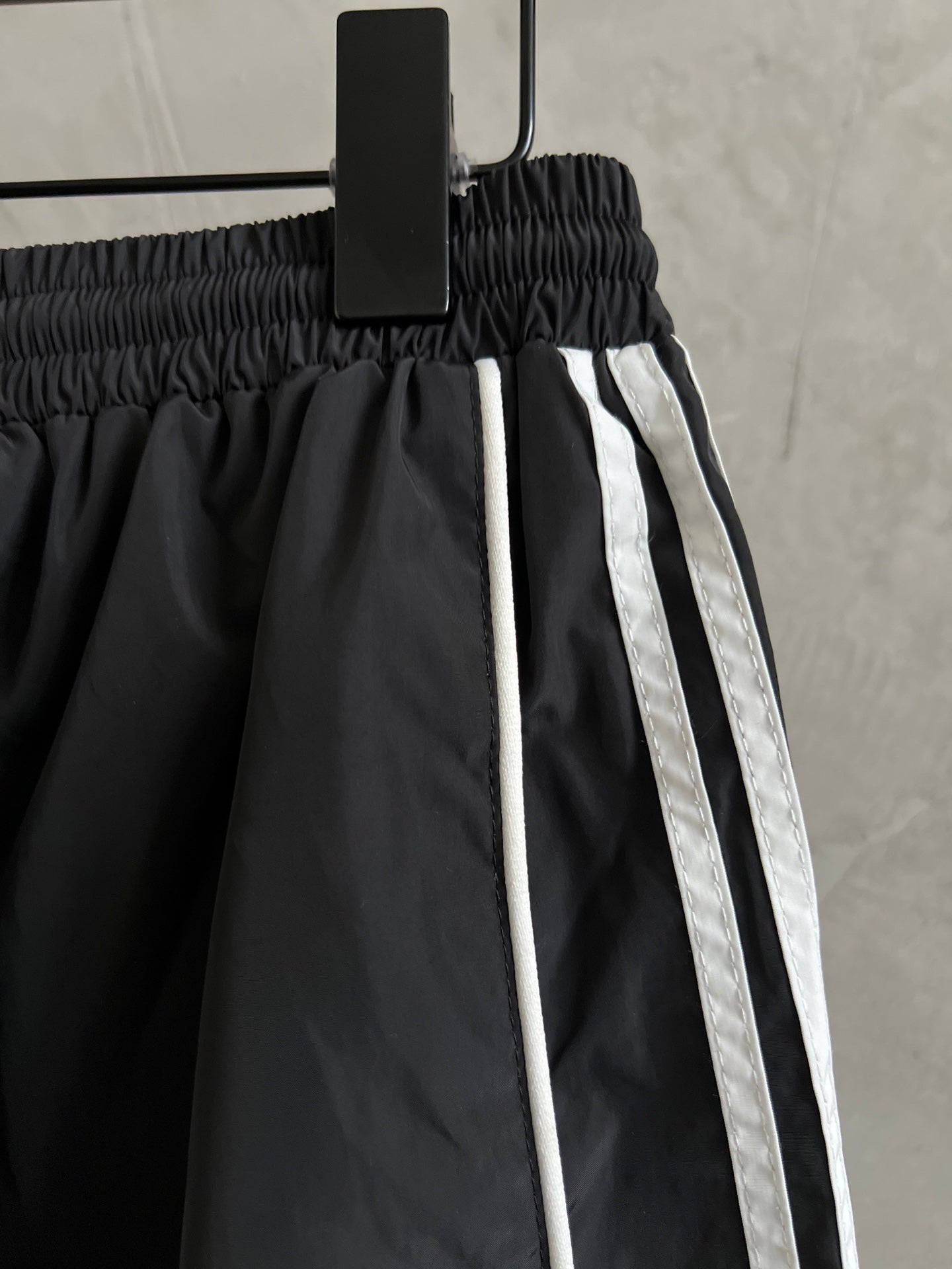 LuxluxHouse Best Quality Clothes Balenciaga Pants