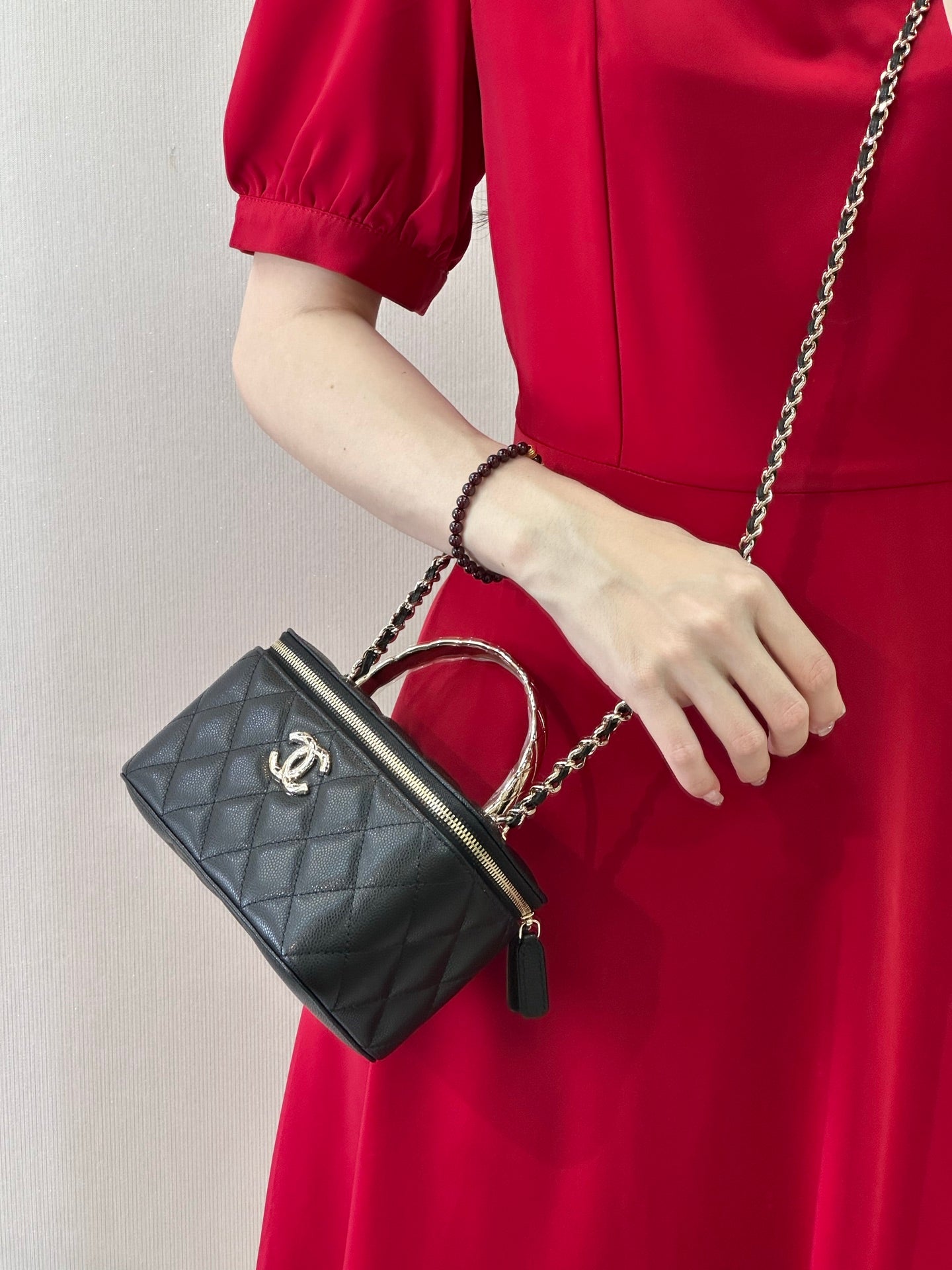 LuxluxHouse Best Quality Bags Chanel Women