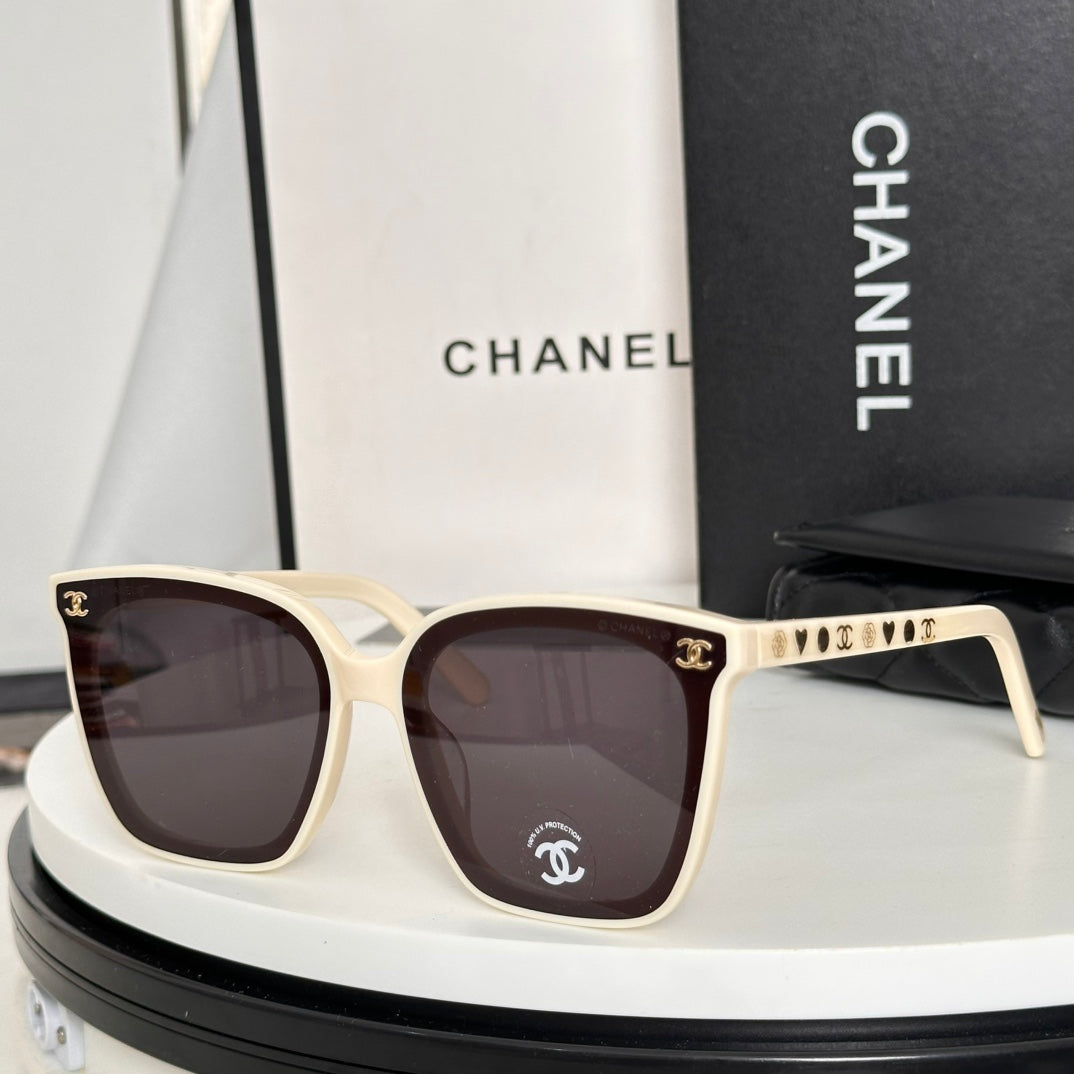 LuxluxHouse Best Quality Glasses Chanel