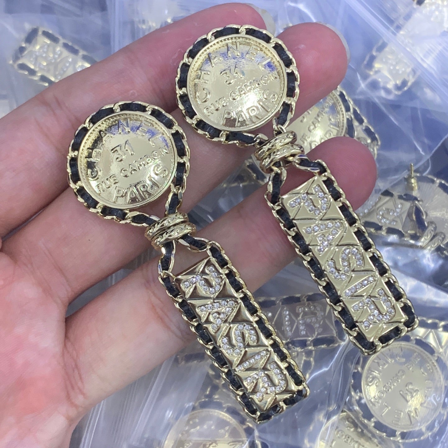 LuxluxHouse Low Price And High Quality Accessories Chanel