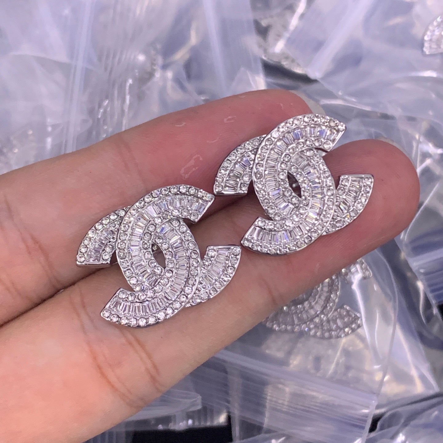 LuxluxHouse Low Price And High Quality Accessories Chanel