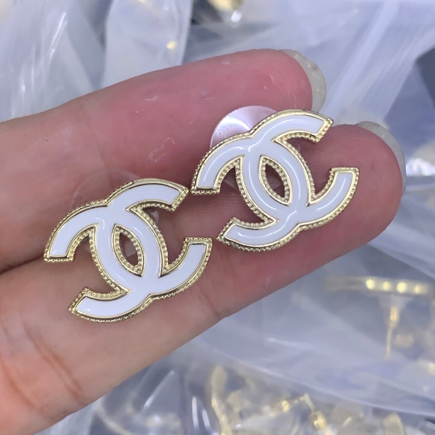 LuxluxHouse Low Price And High Quality Accessories Chanel